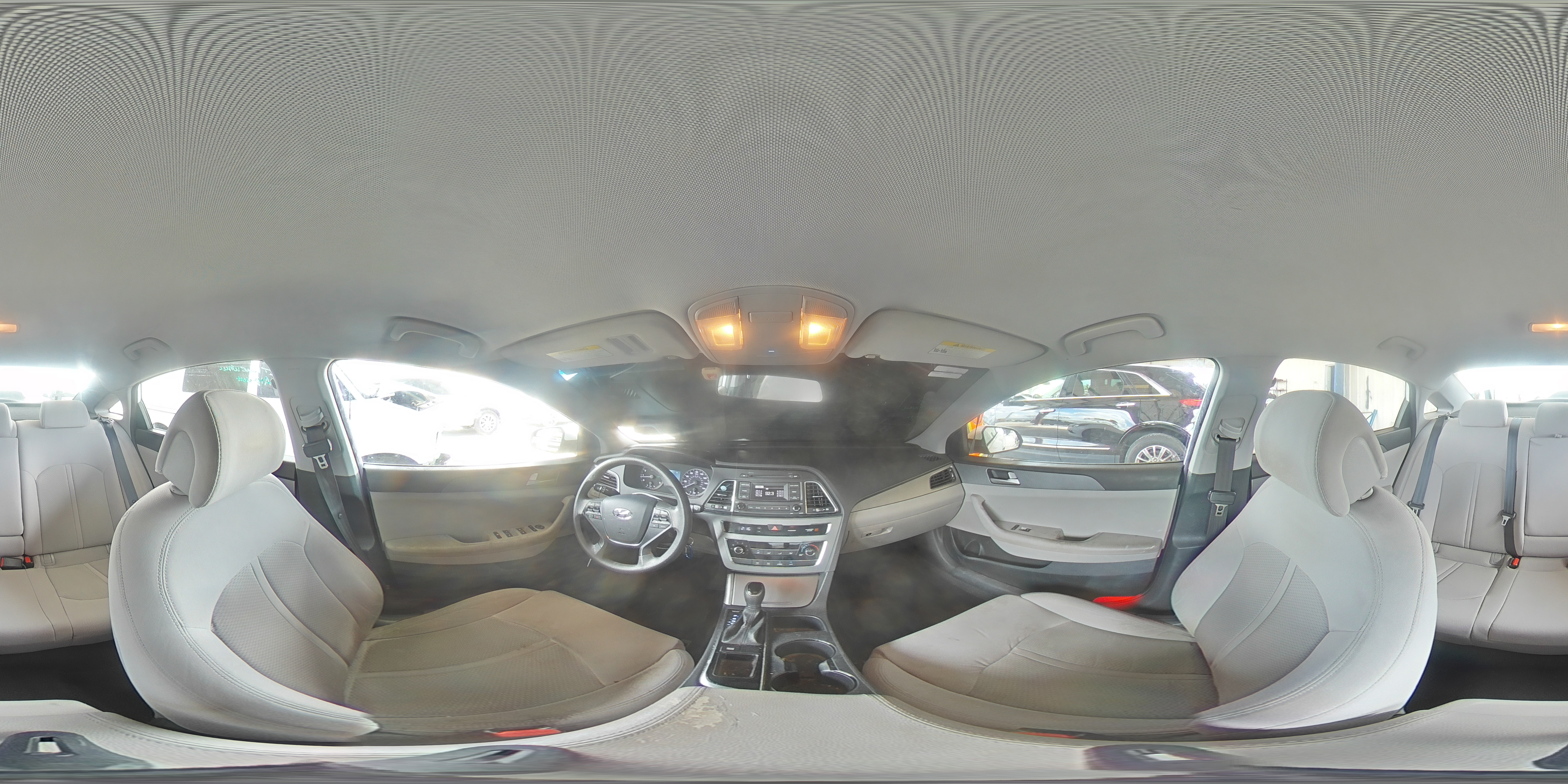 2016 Hyundai Sonata - Image 13