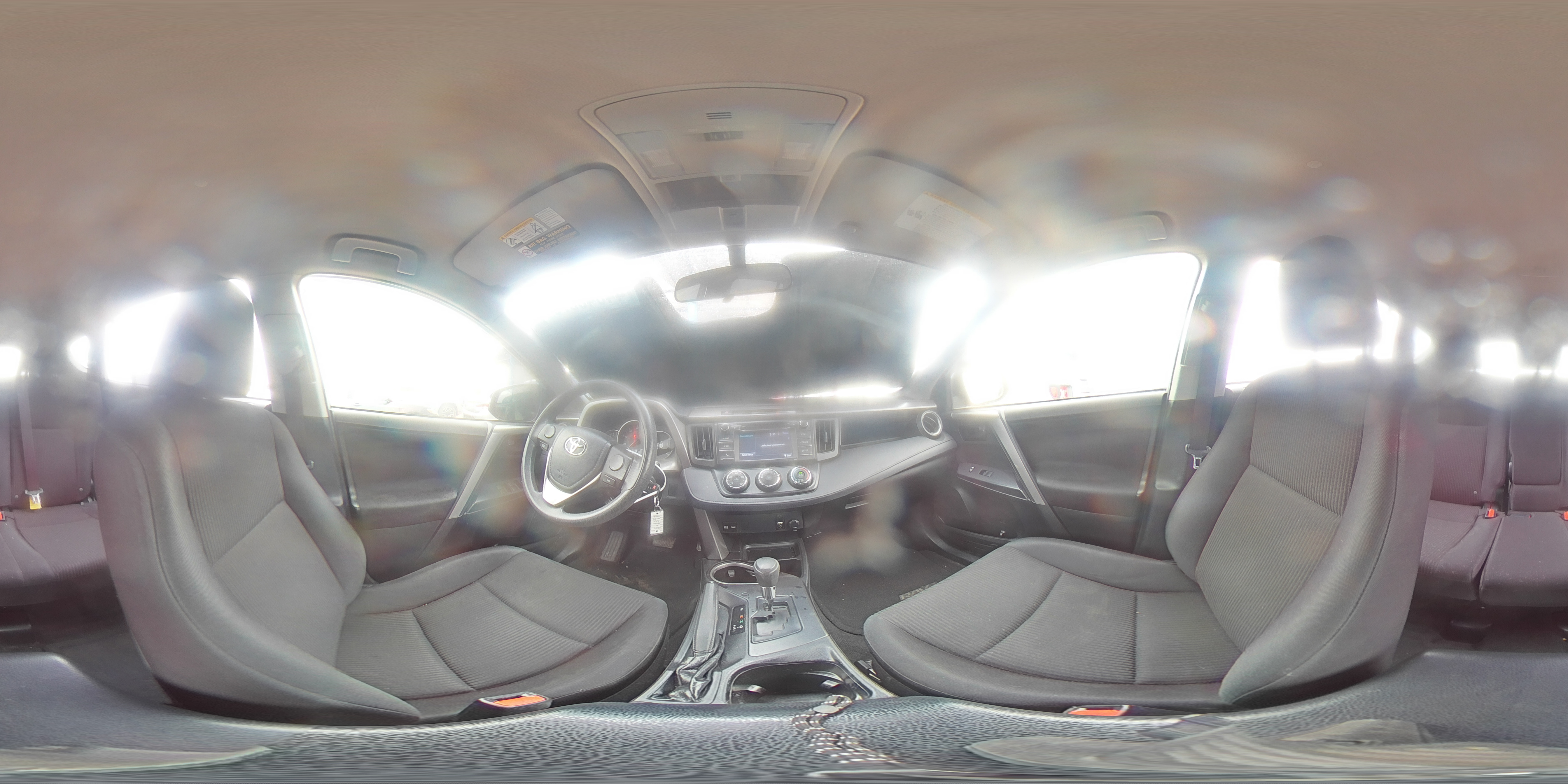 2016 Toyota RAV 4 - Image 13