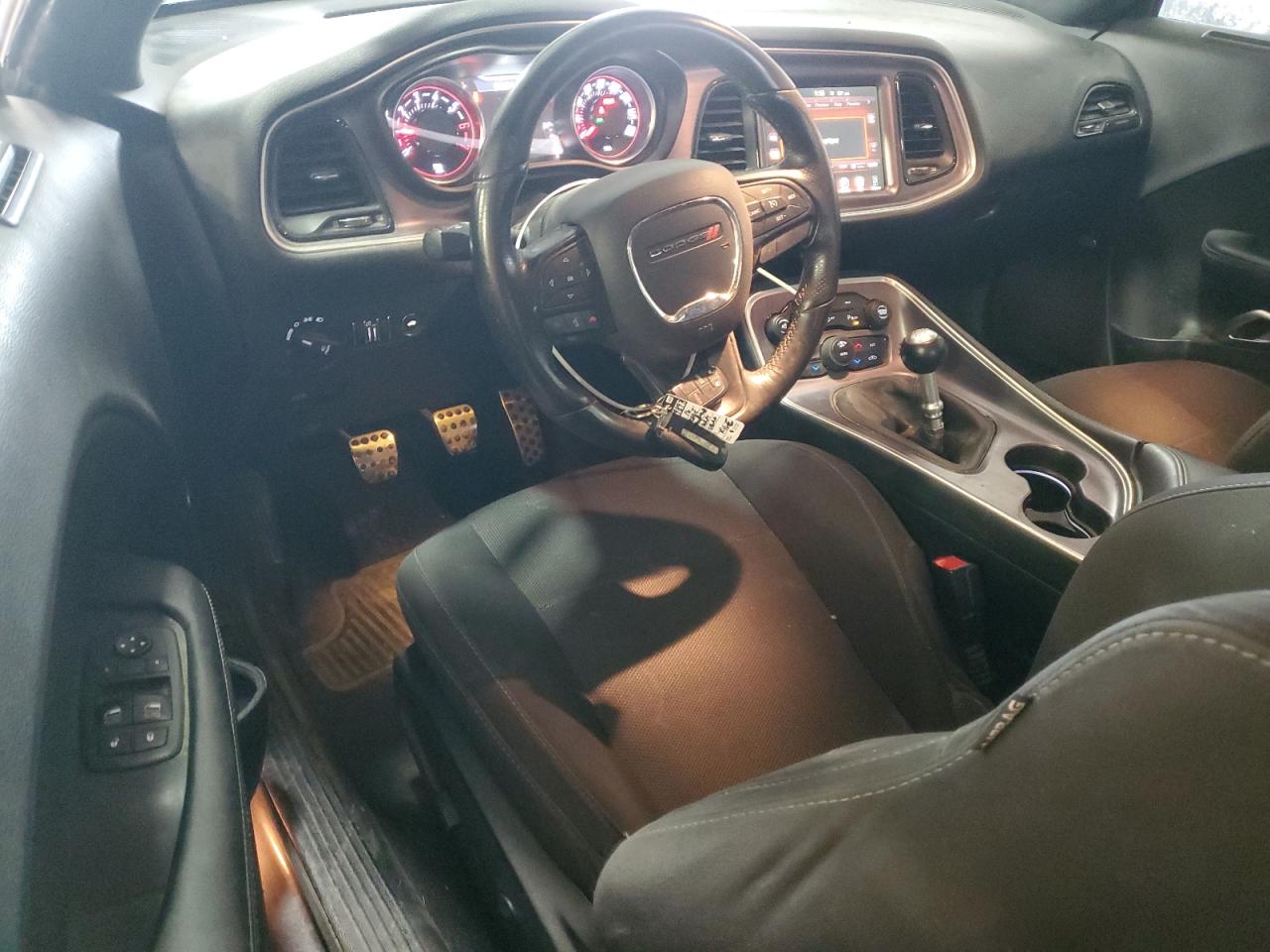 2016 Dodge Challenger - Image 8