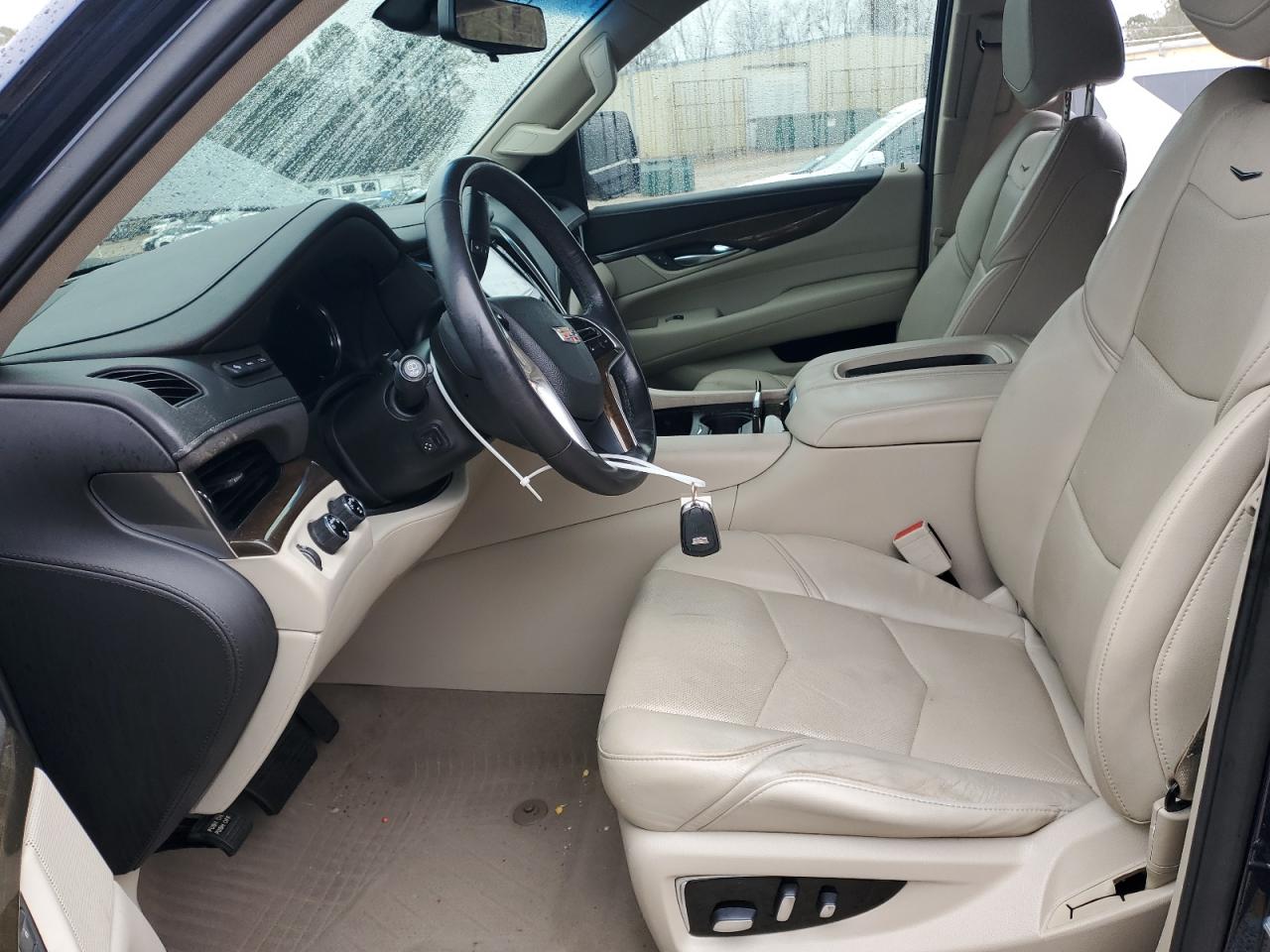 2019 Cadillac Escalade - Image 7