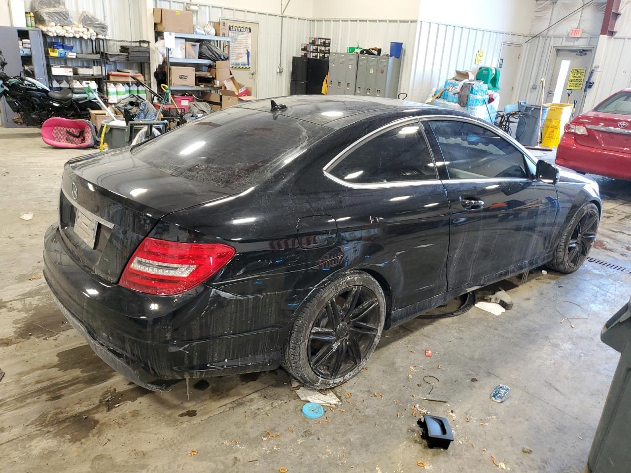 2015 Mercedes-Benz C-klasse - Image 3