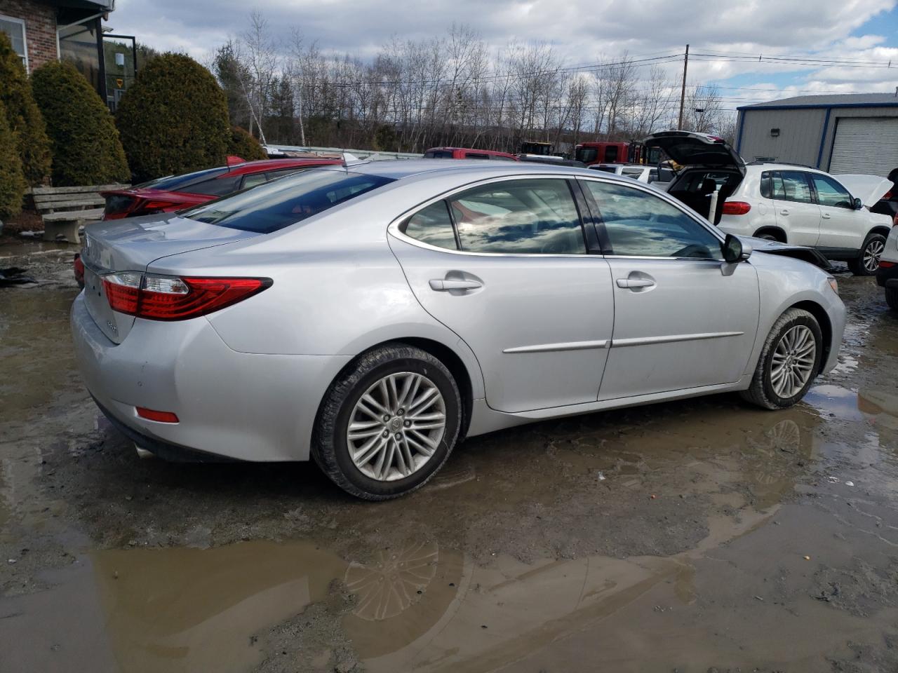 2014 Lexus ES - Image 3