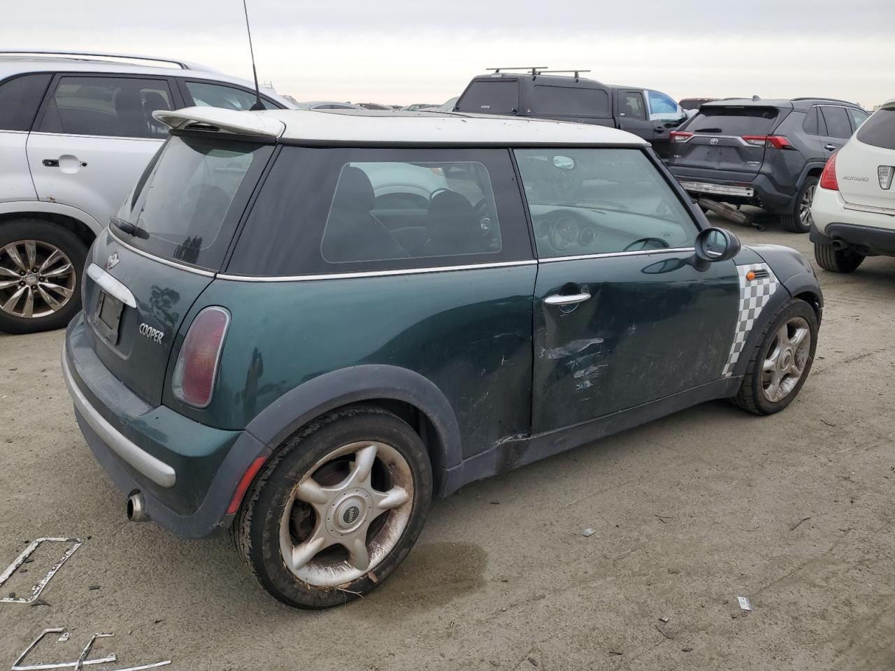 2003 MINI Cooper - Image 3