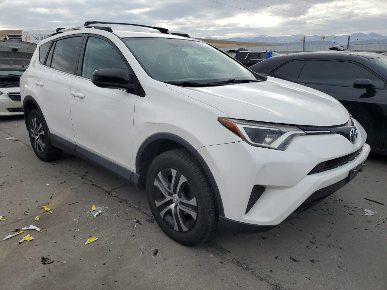 2016 Toyota RAV 4 - Image 4
