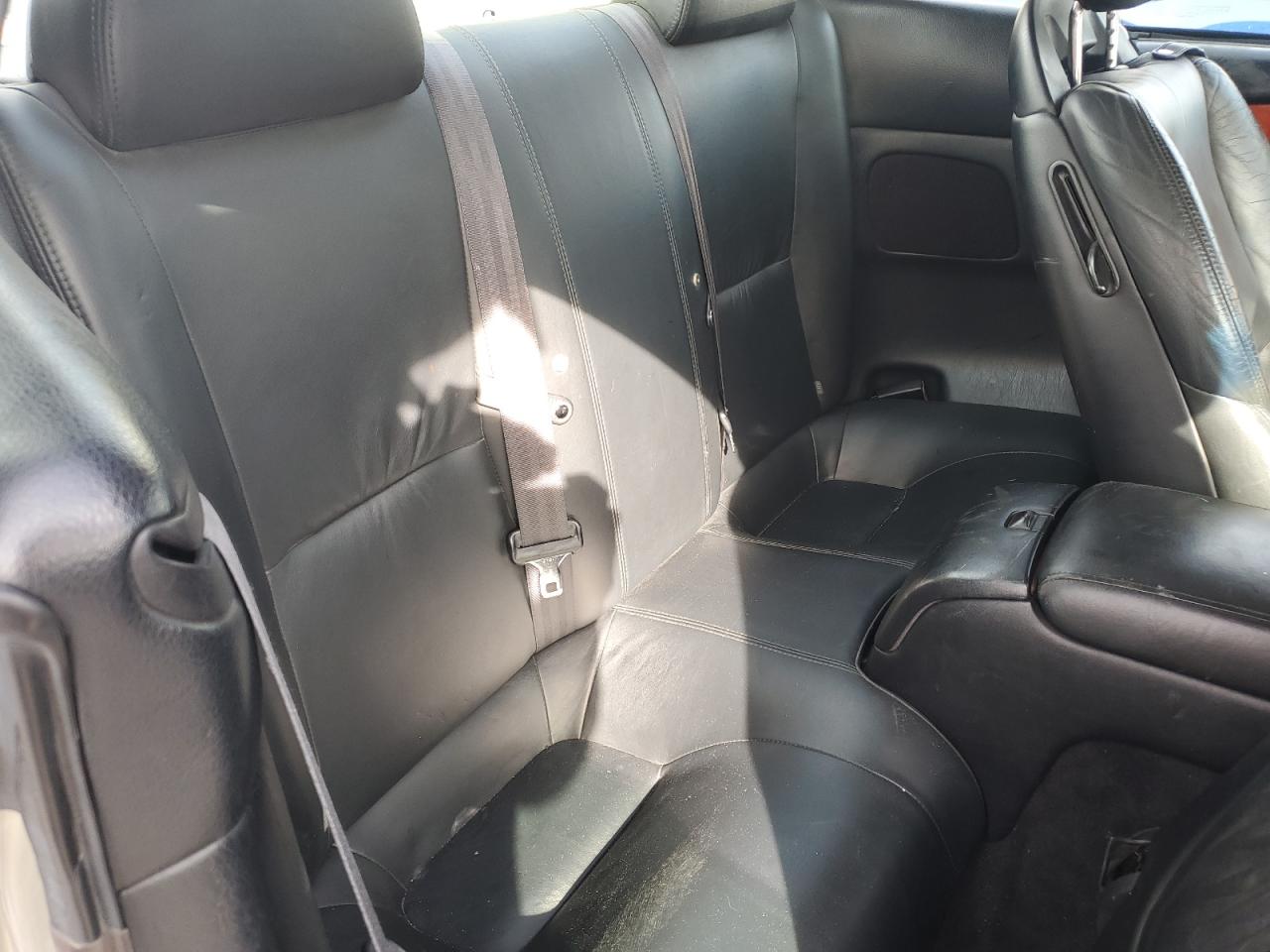 2002 Lexus SC - Image 10