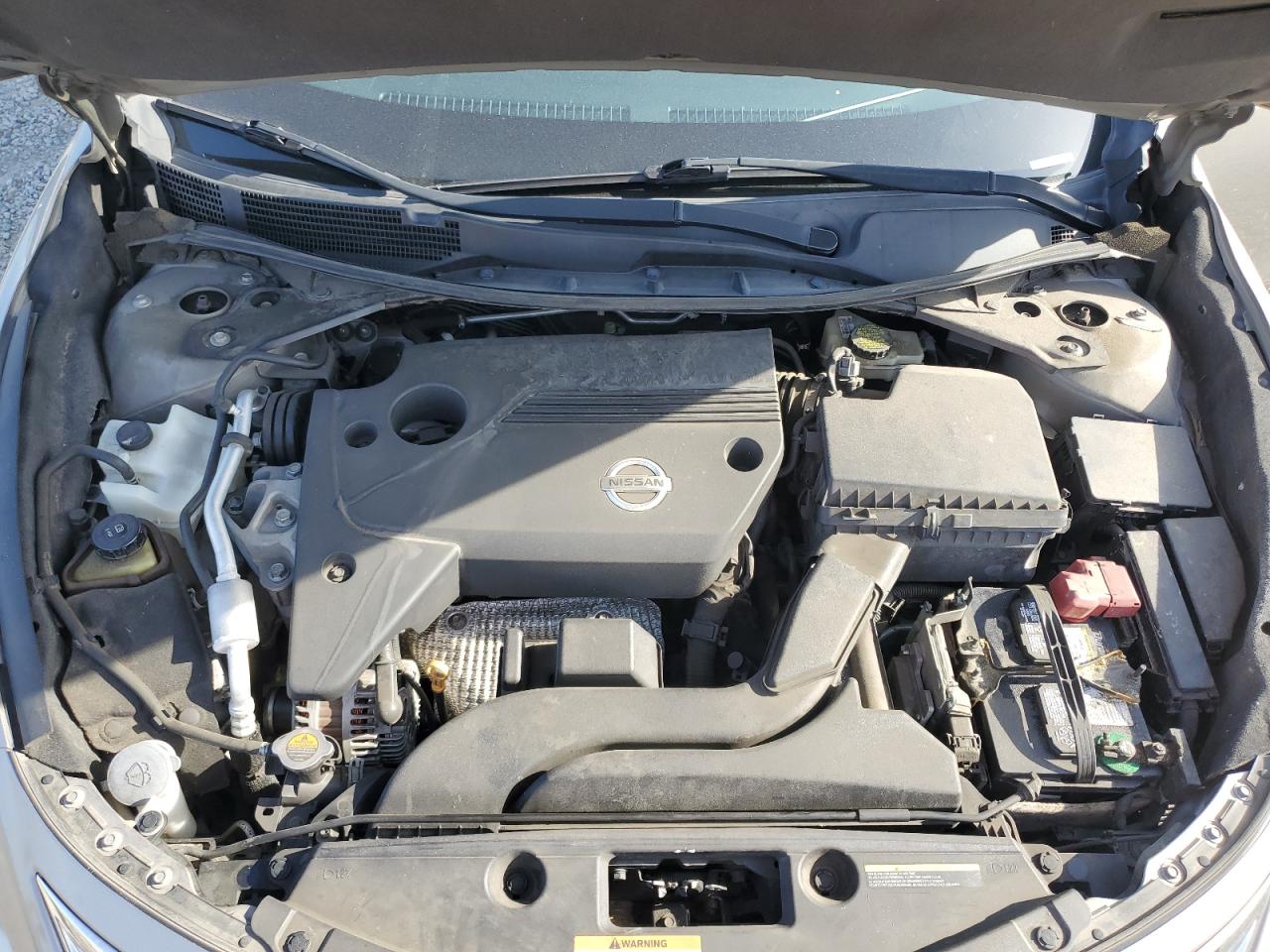 2015 Nissan Altima - Image 12