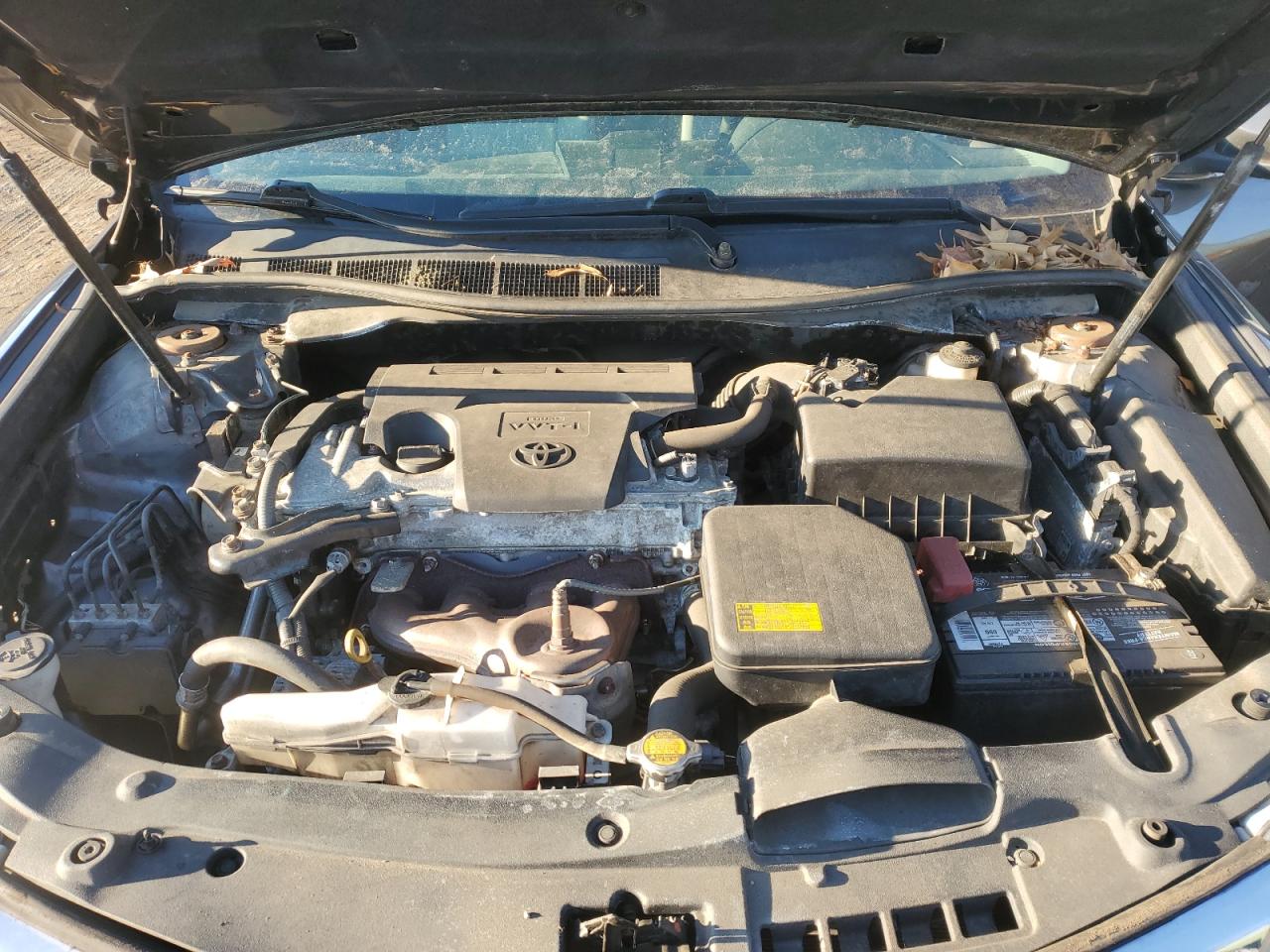 2013 Toyota Camry - Image 12