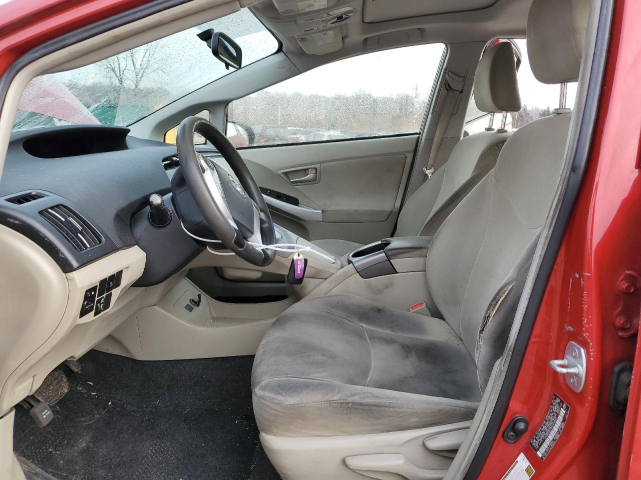 2015 Toyota Prius - Image 7
