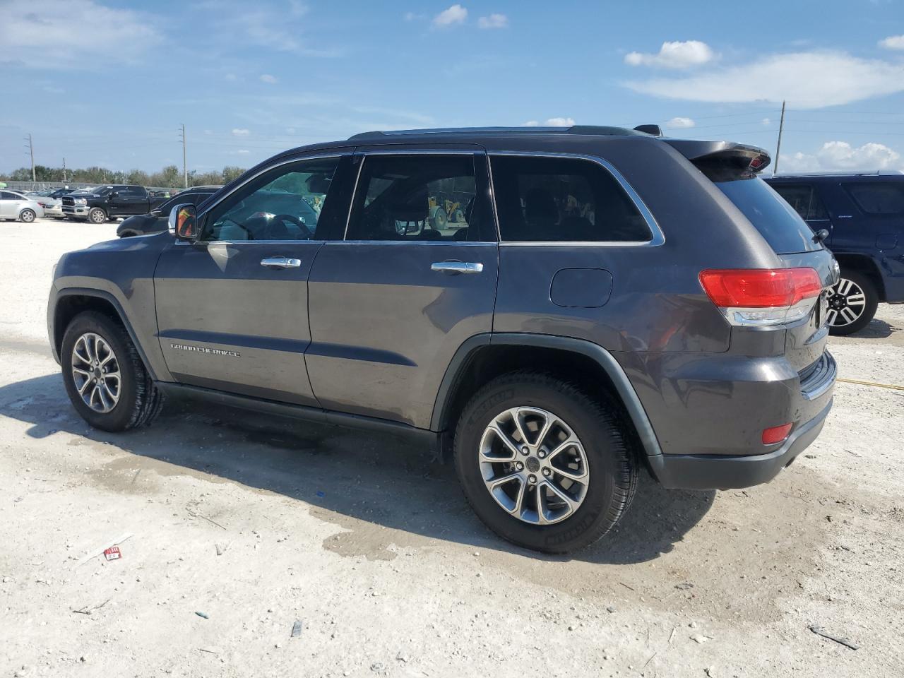 2014 Jeep Grand Cherokee - Image 2