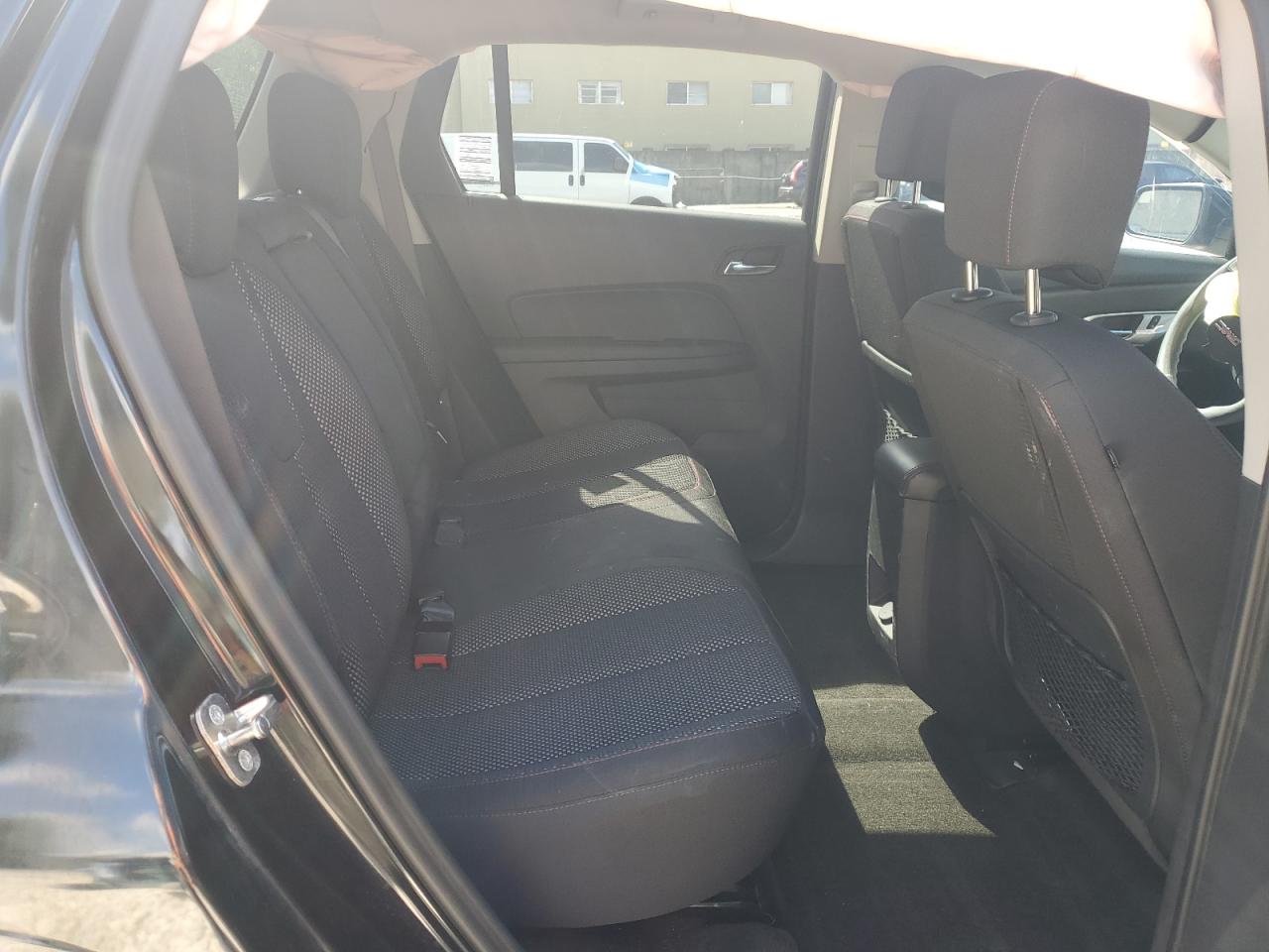 2017 GMC Terrain - Image 11