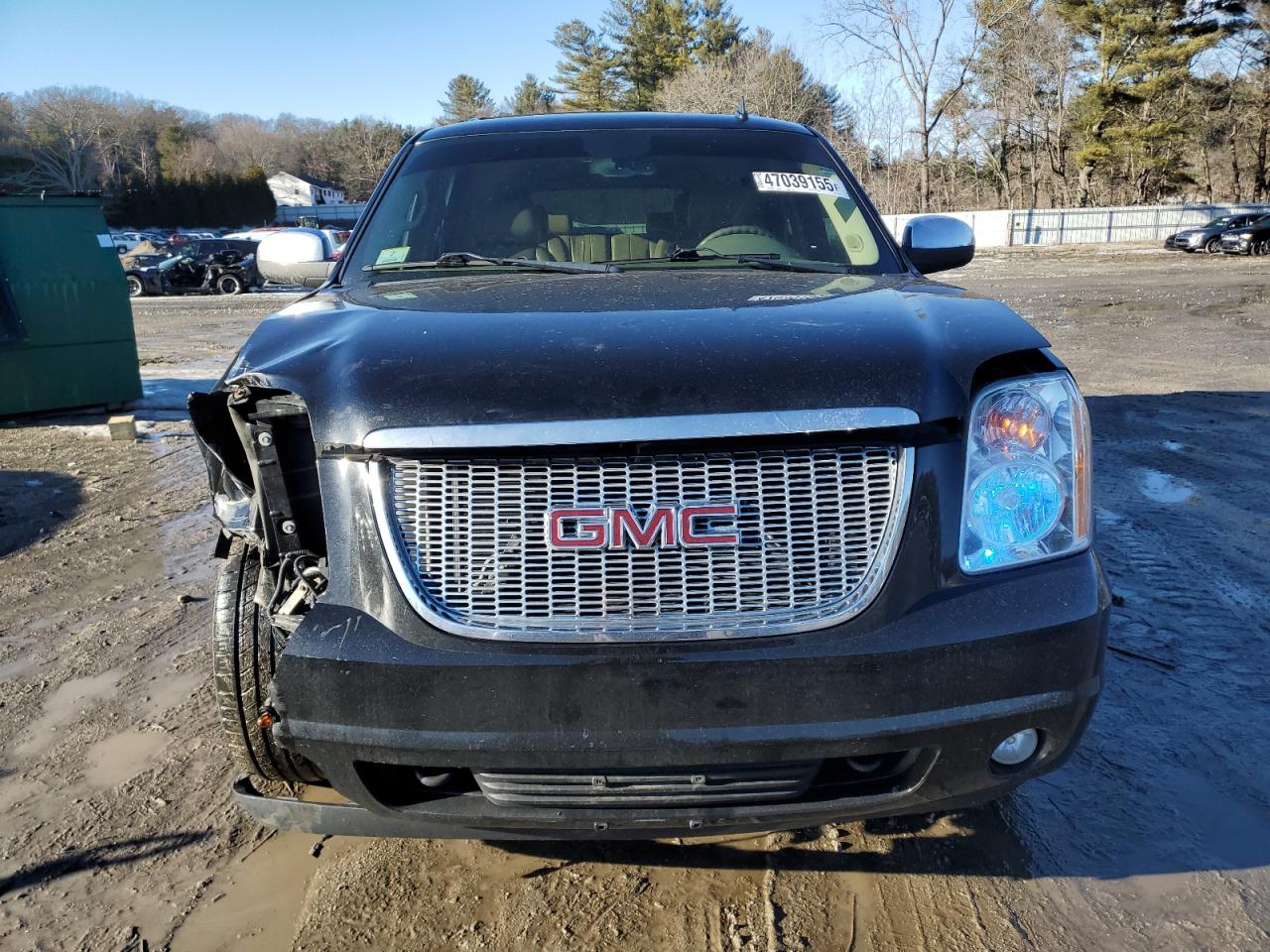 2010 GMC Yukon - Image 5