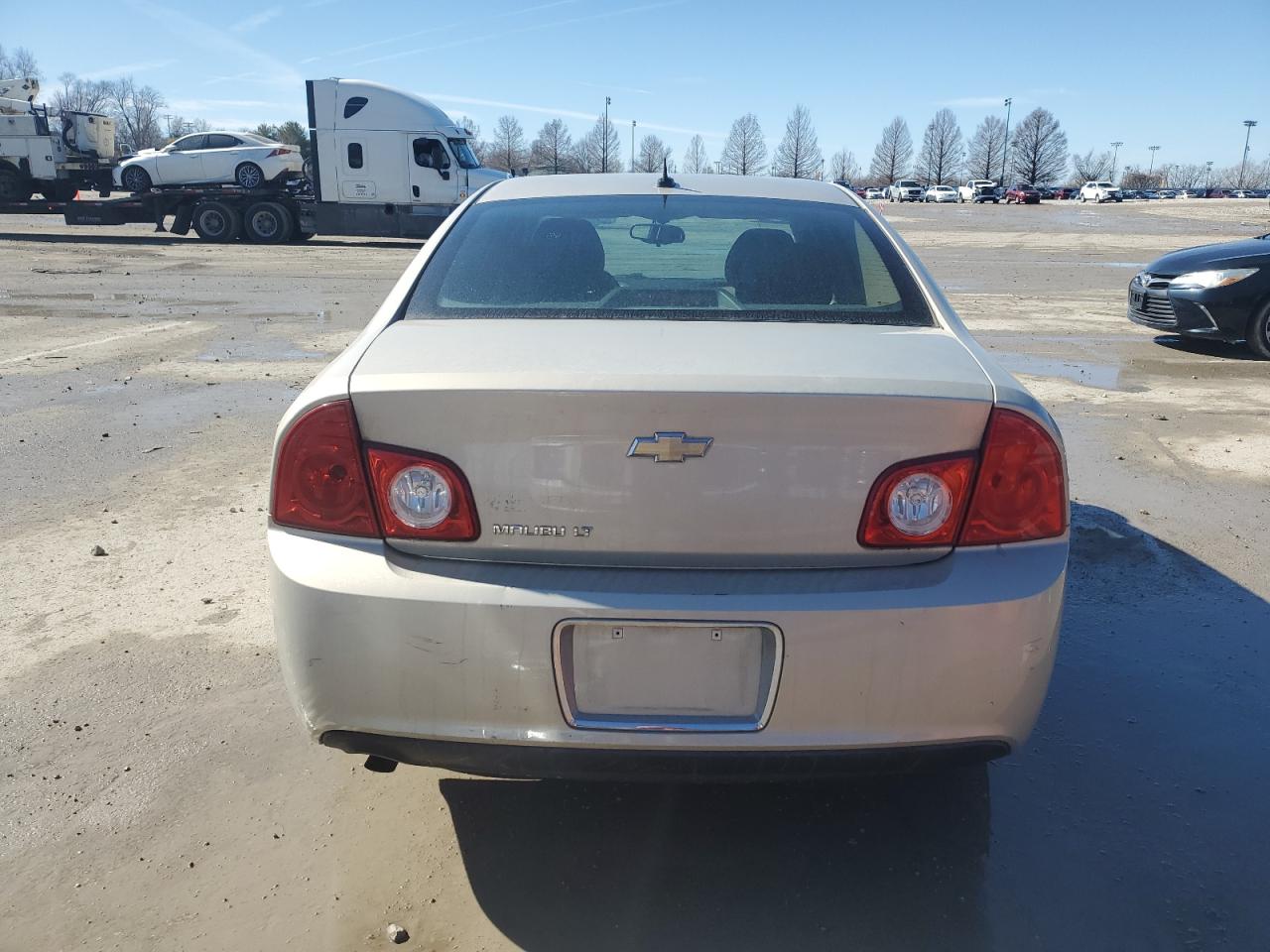 2011 Chevrolet Malibu - Image 6