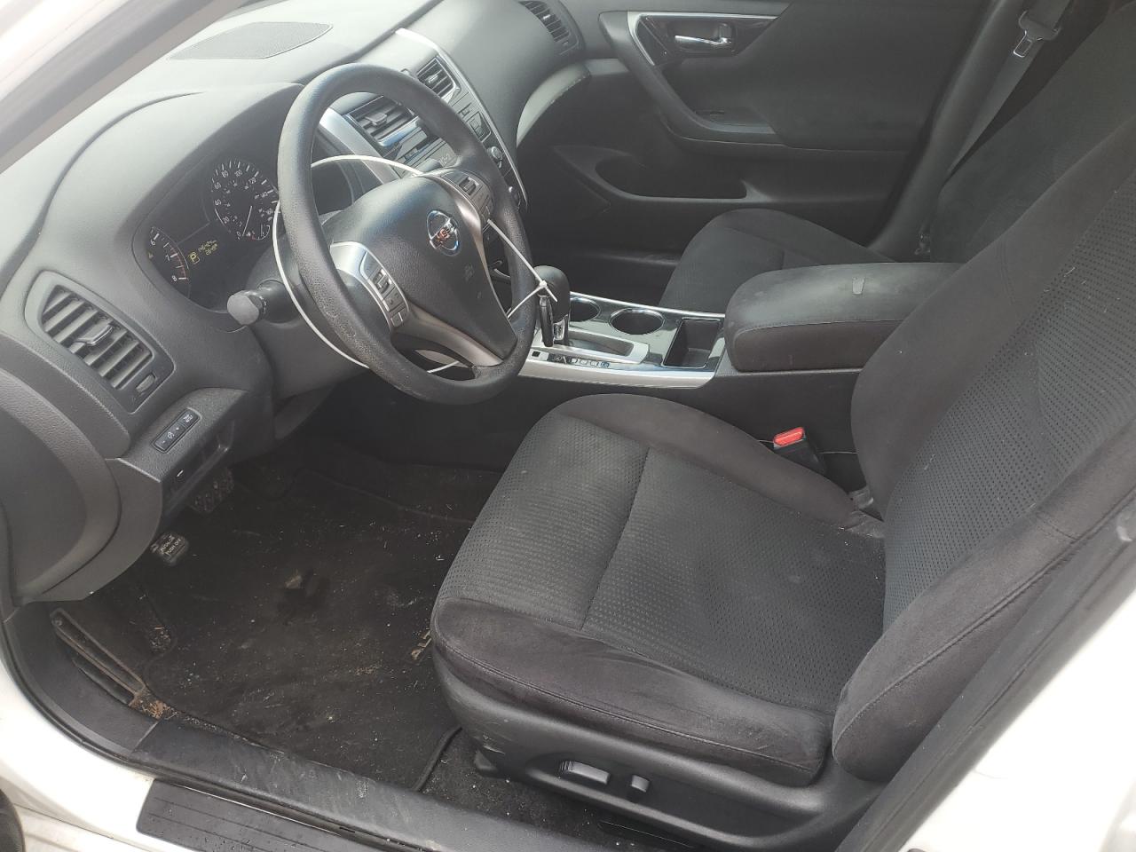 2014 Nissan Altima - Image 7