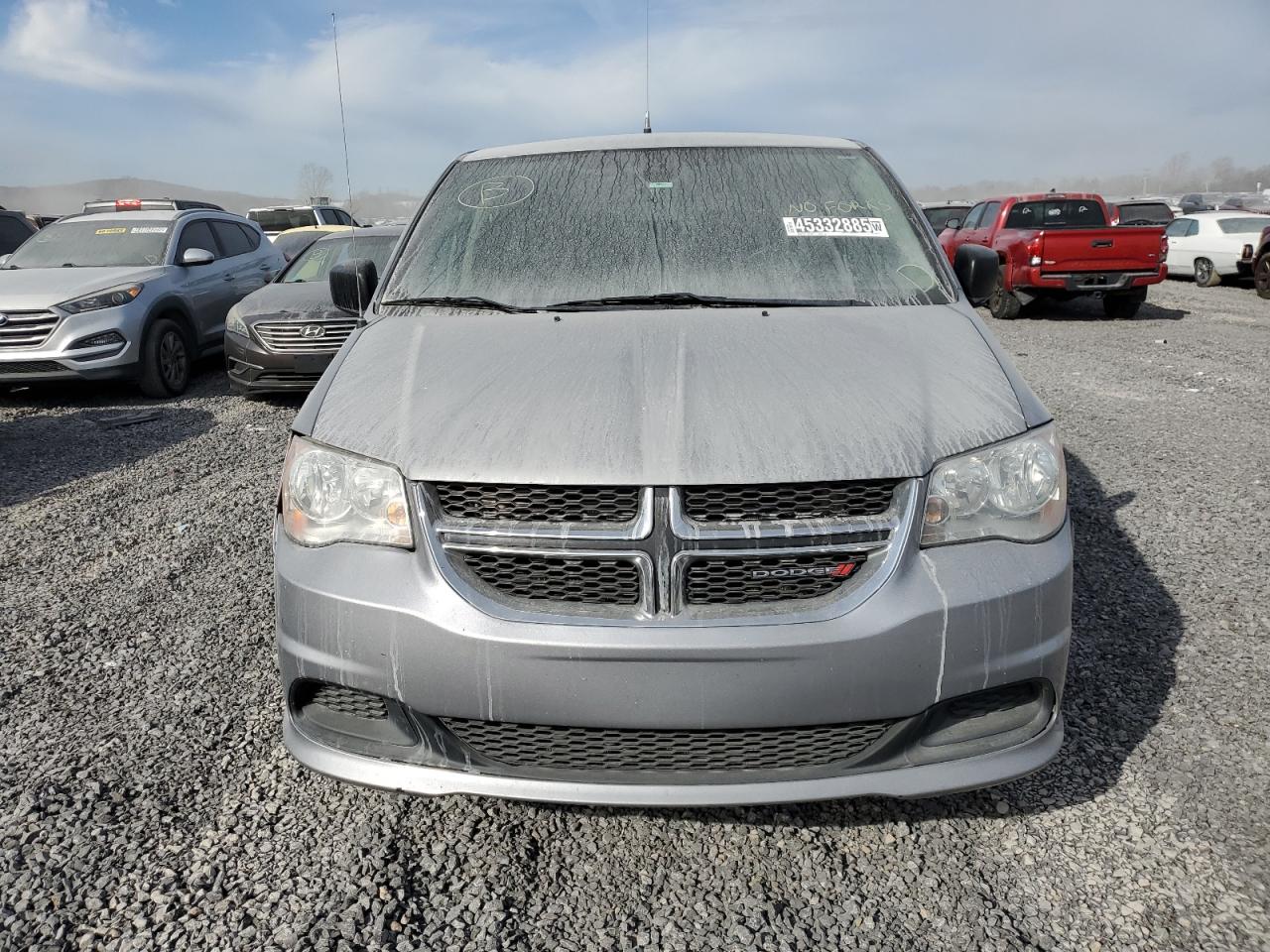 2018 Dodge Caravan - Image 5
