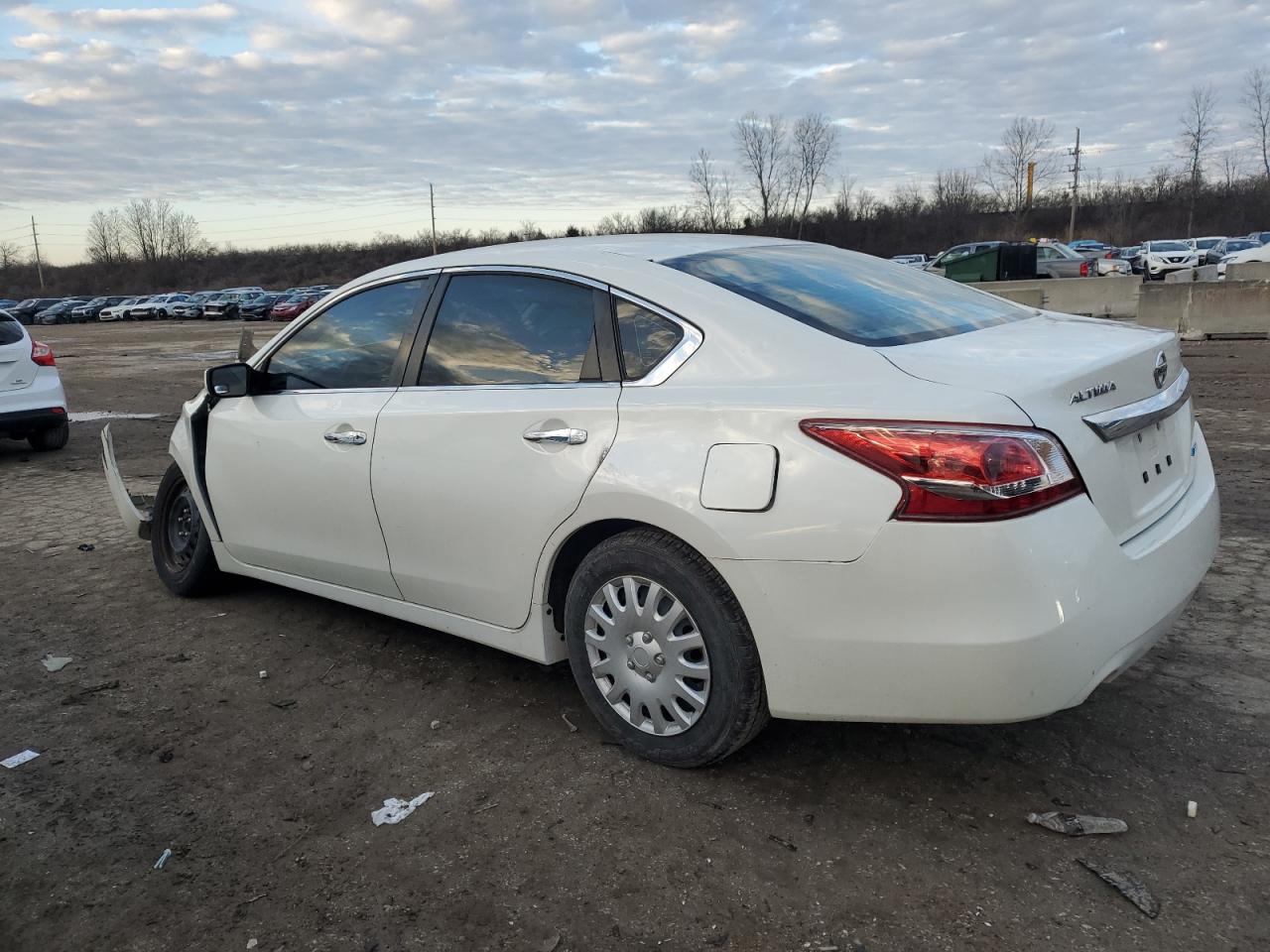 2013 Nissan Altima - Image 2