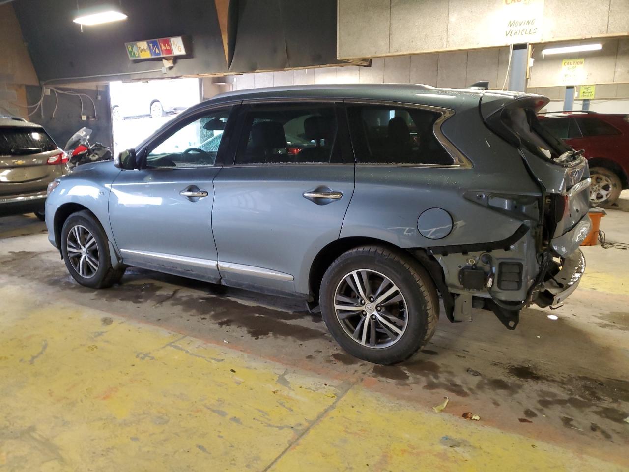 2019 Infiniti QX60 - Image 2