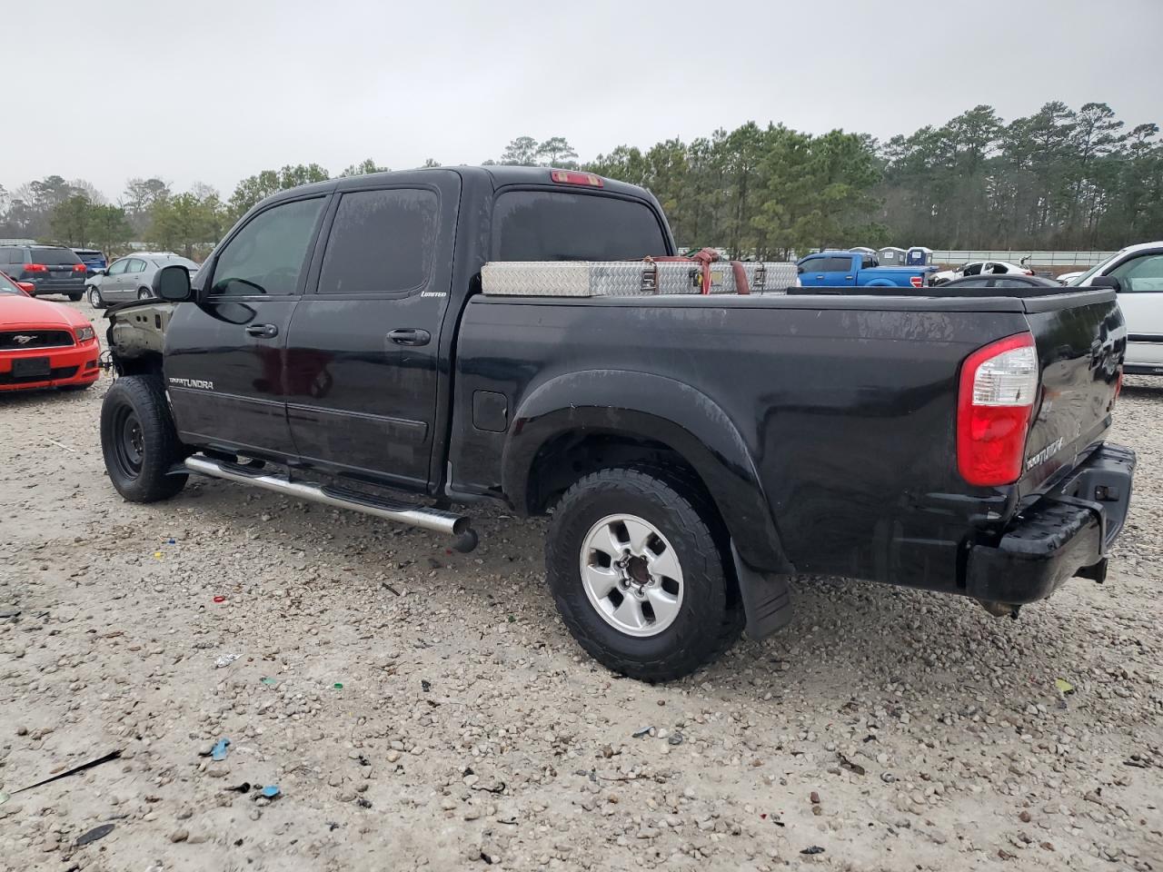 2004 Toyota Tundra - Image 2