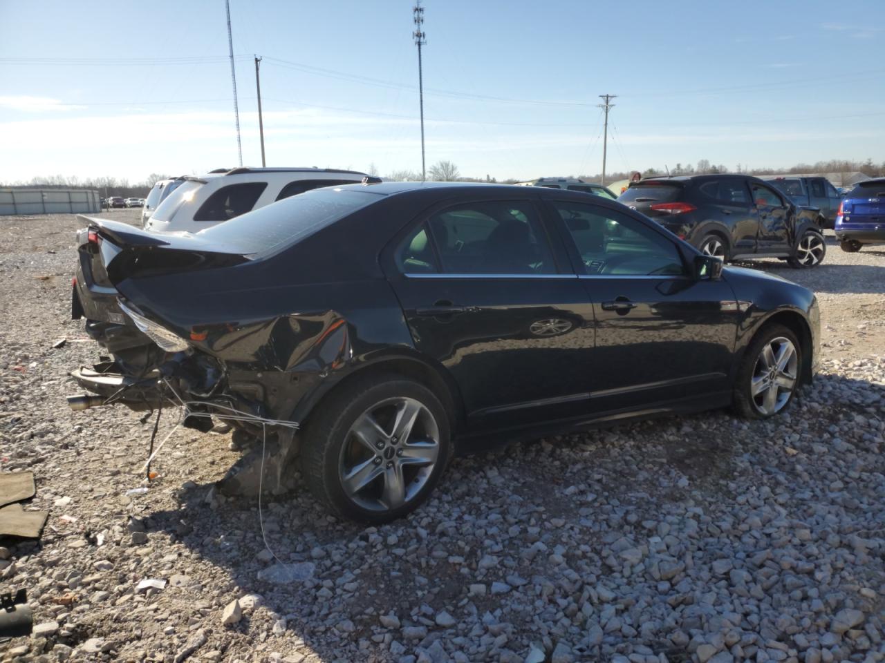 2010 Ford Fusion - Image 3