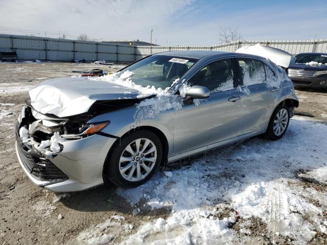  TOYOTA CAMRY 2018 Silver