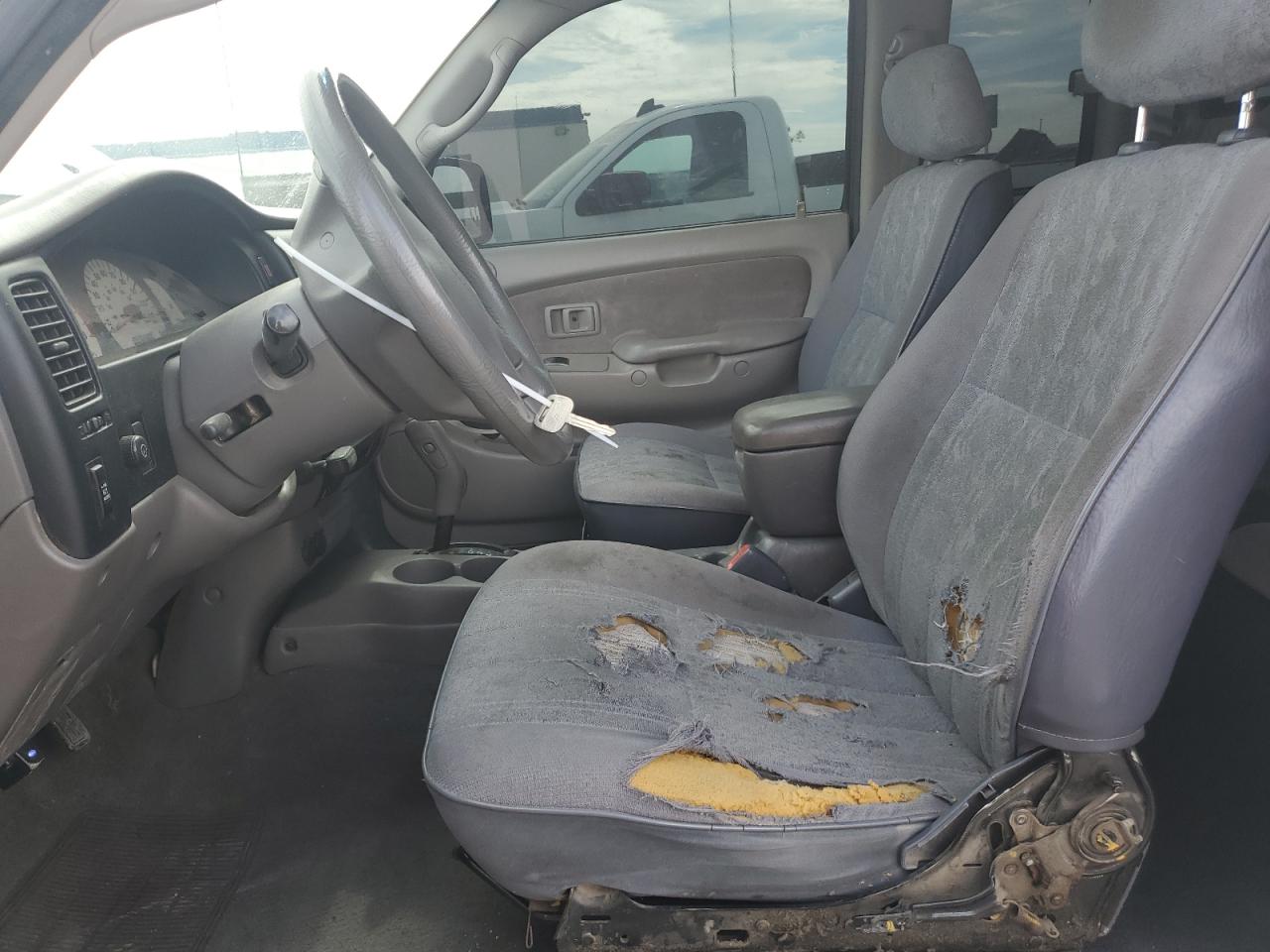 2004 Toyota Tacoma - Image 7