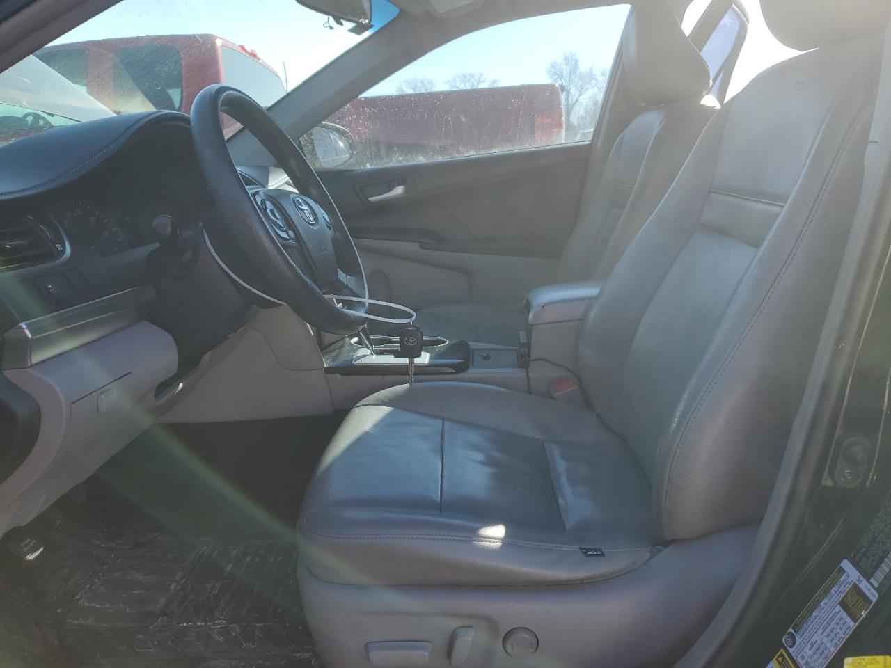 2012 Toyota Camry - Image 7