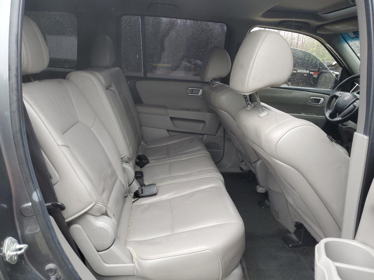 2012 Honda Pilot - Image 11