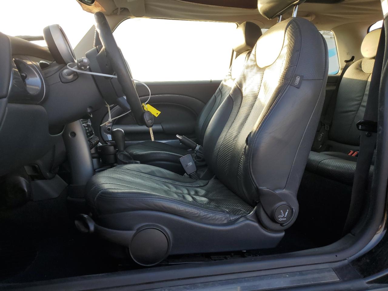 2004 MINI Cooper - Image 7