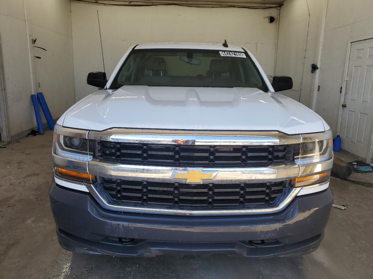 2019 Chevrolet Silverado - Image 5