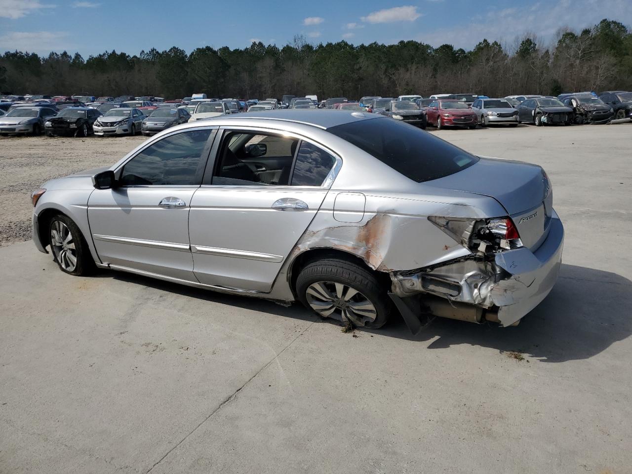 2010 Honda Accord - Image 2