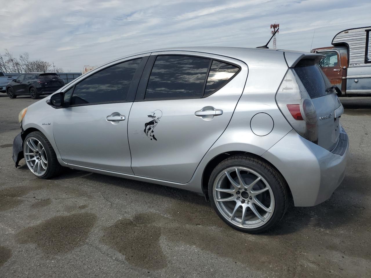 2013 Toyota Prius - Image 2