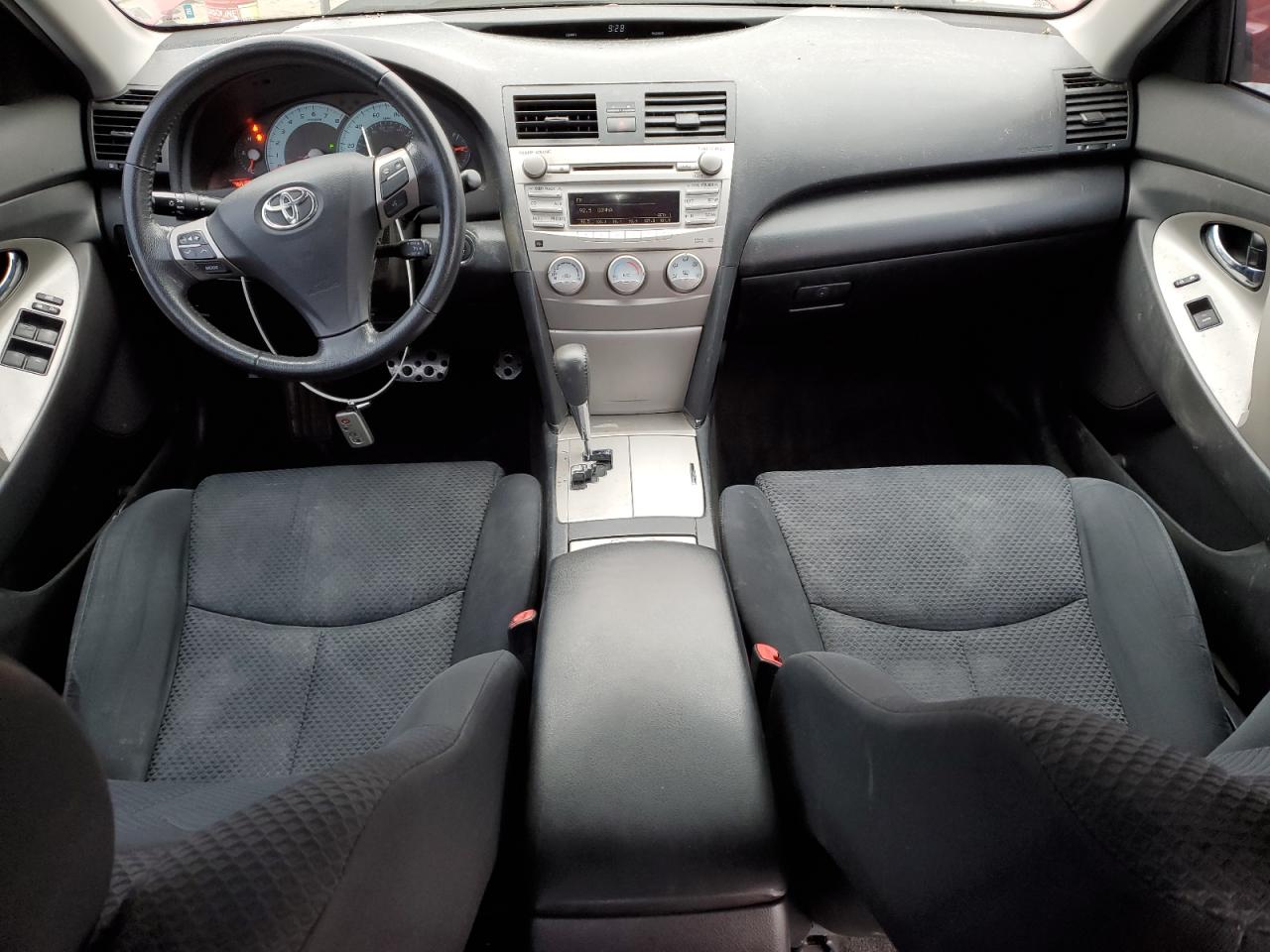 2010 Toyota Camry - Image 8