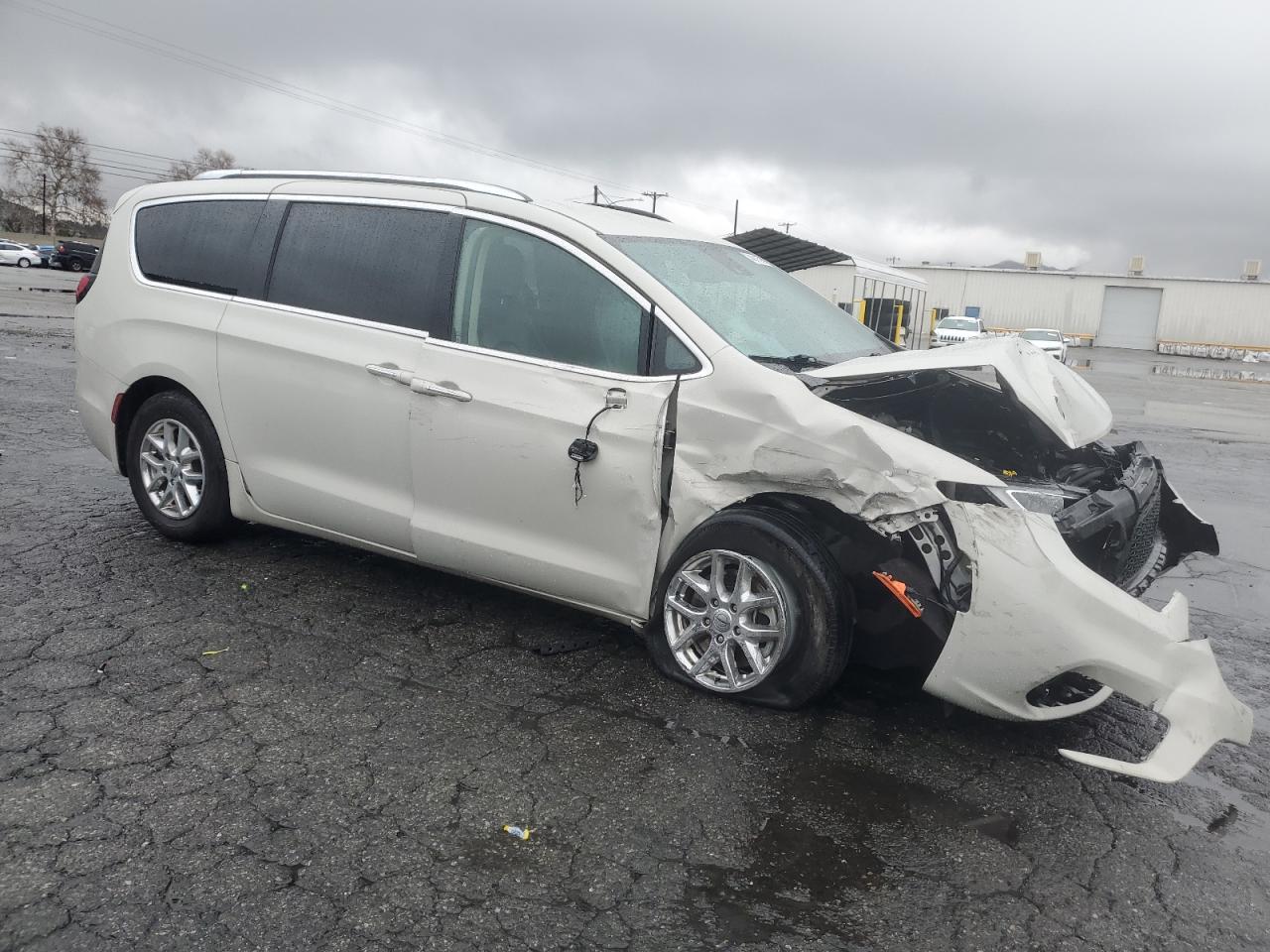 2021 Chrysler Pacifica - Image 4