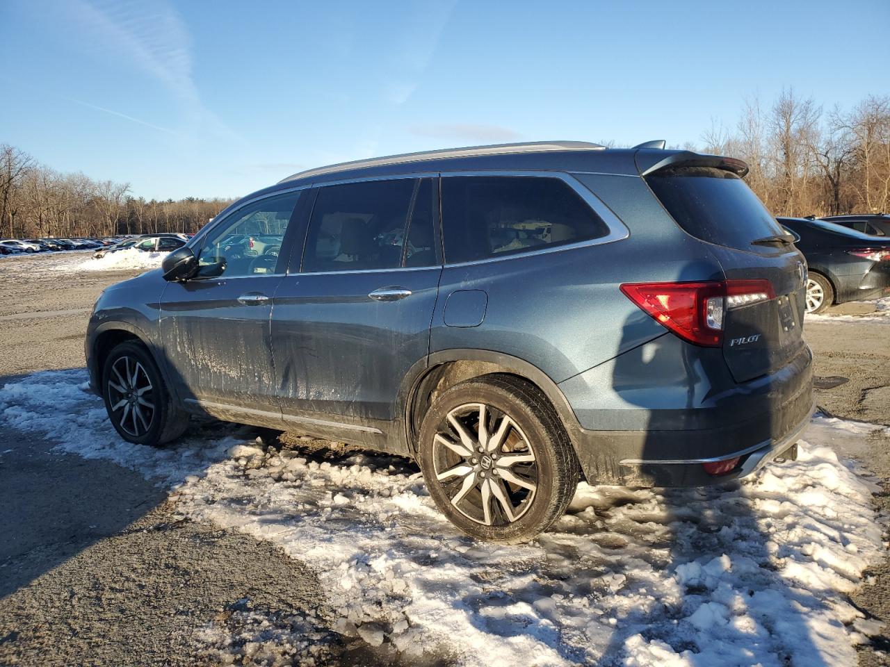 2019 Honda Pilot - Image 2