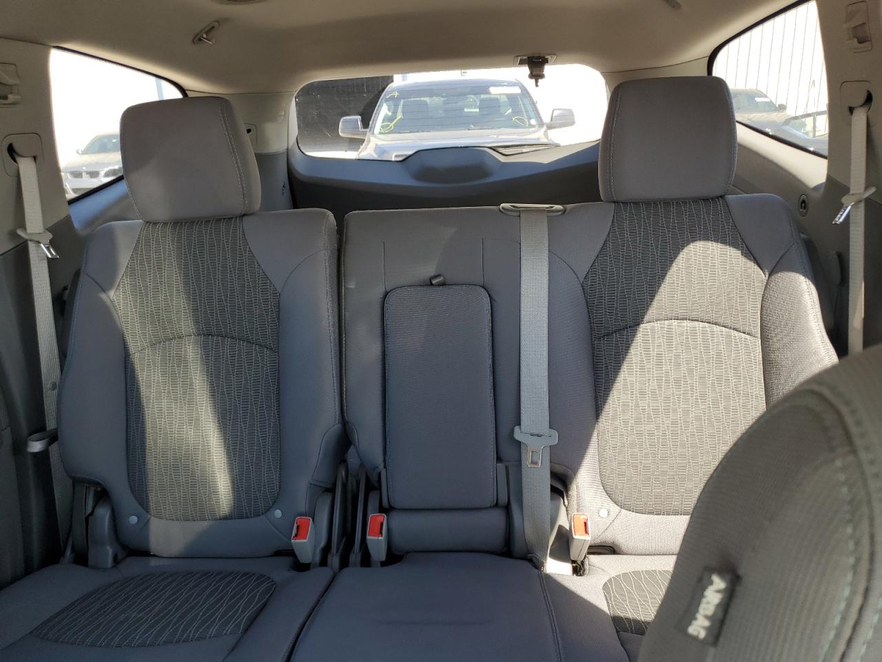 2014 Chevrolet Traverse - Image 10
