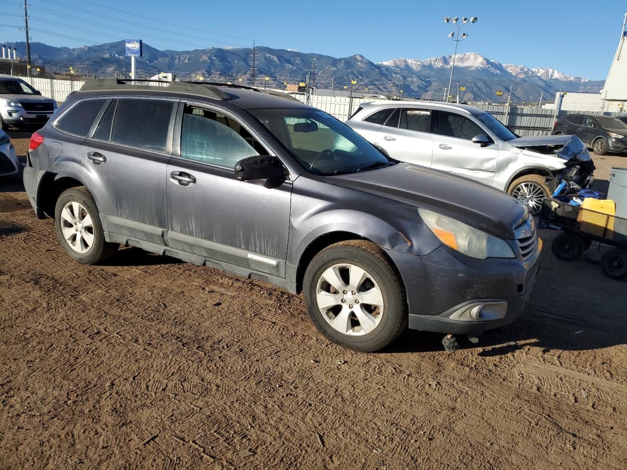 2010 Subaru Outback - Image 4