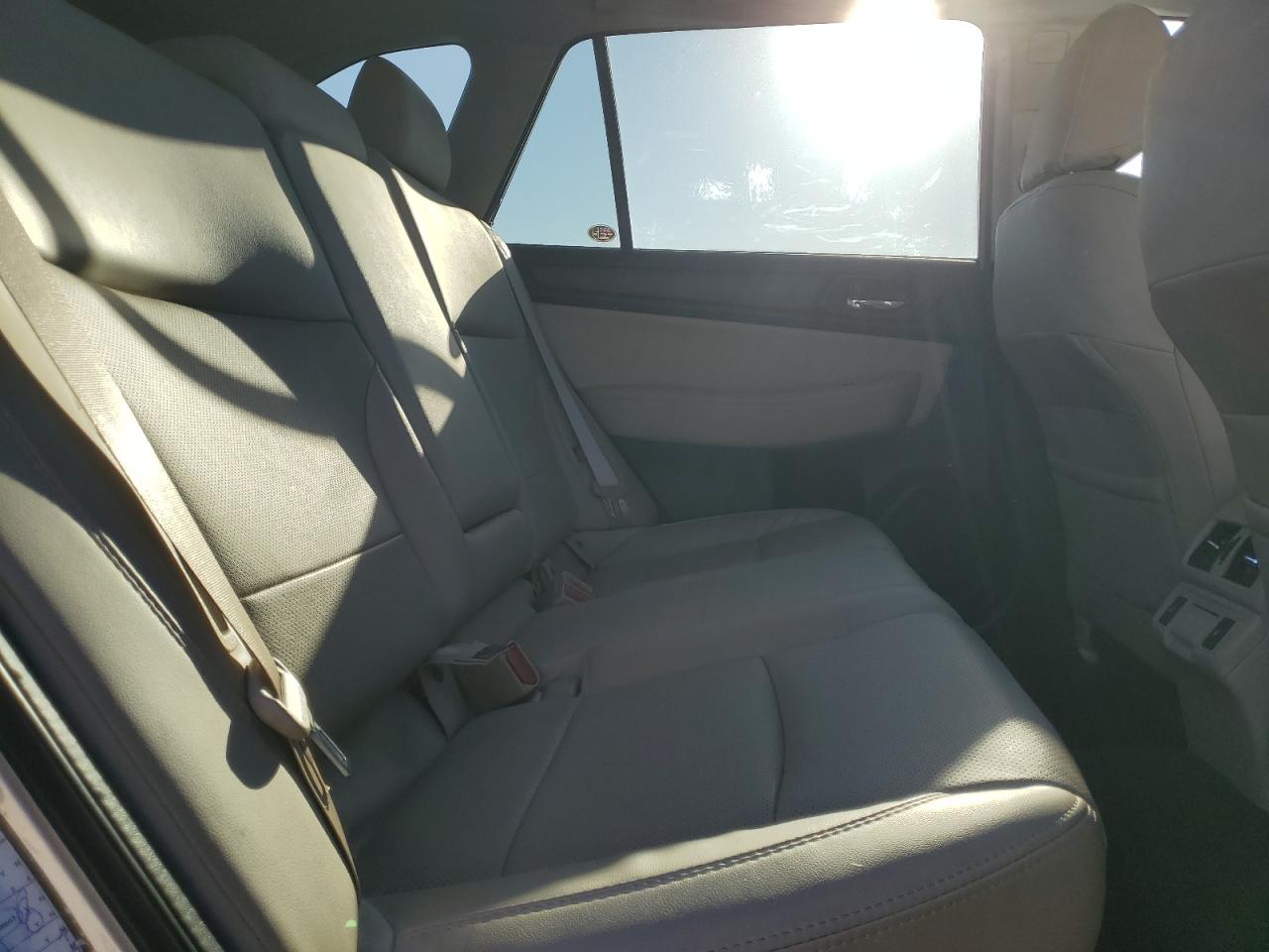 2019 Subaru Outback - Image 10