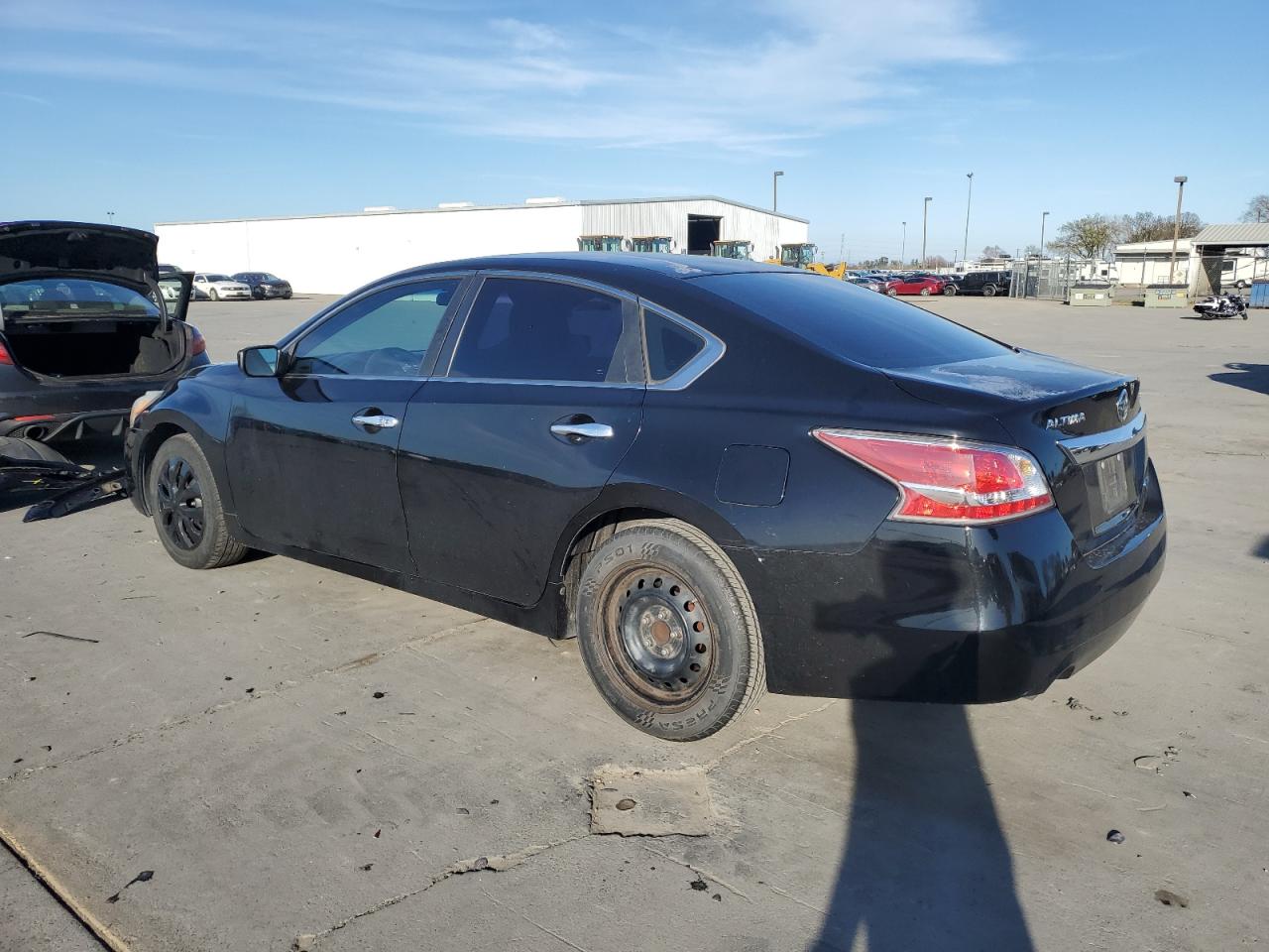 2014 Nissan Altima - Image 2