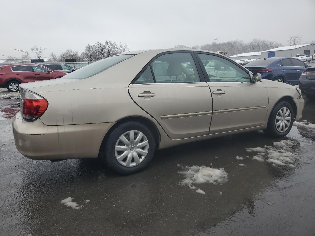 2005 Toyota Camry - Image 3