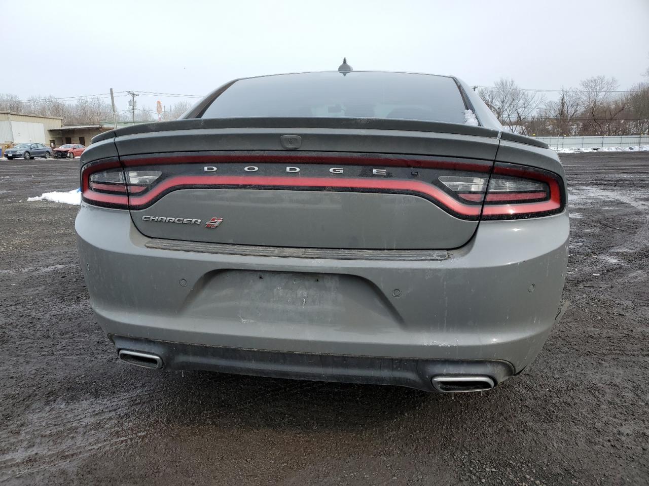 2018 Dodge Charger - Image 6