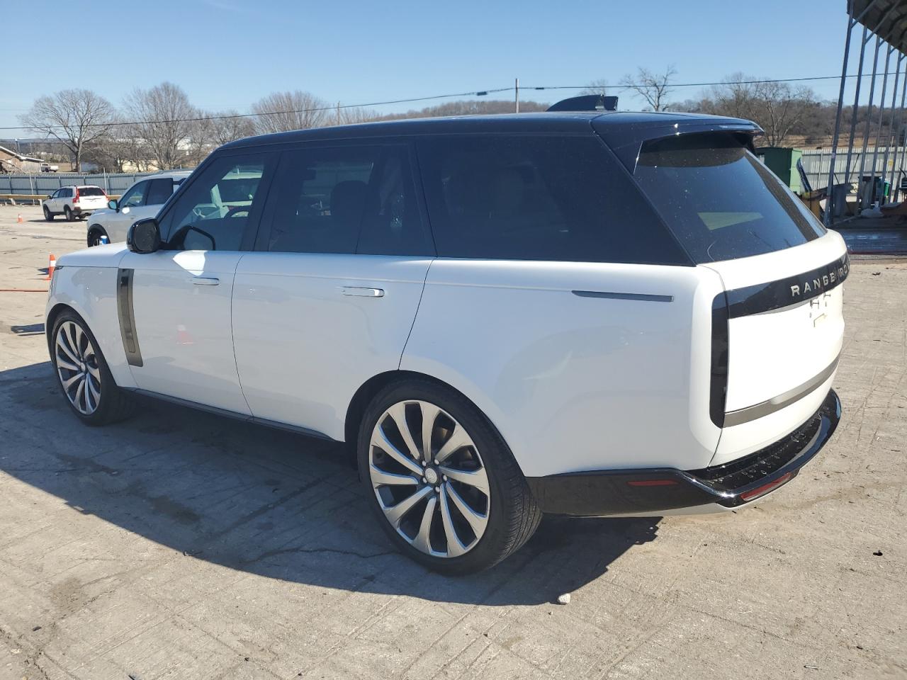 2023 Land Rover Range Rover - Image 2