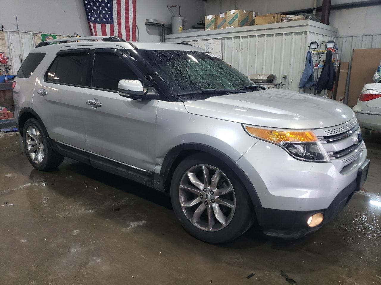 2015 Ford Explorer - Image 4