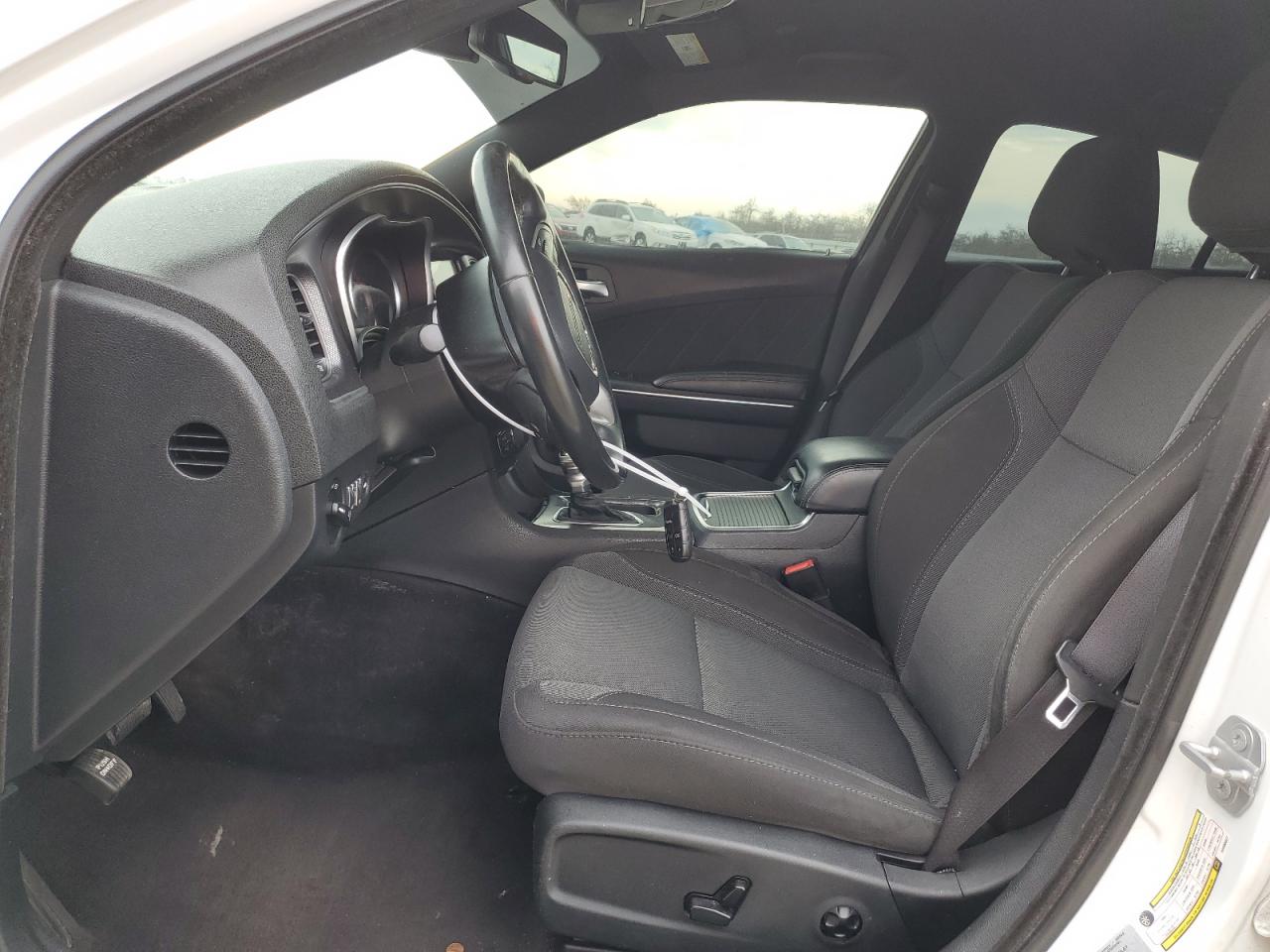 2017 Dodge Charger - Image 7