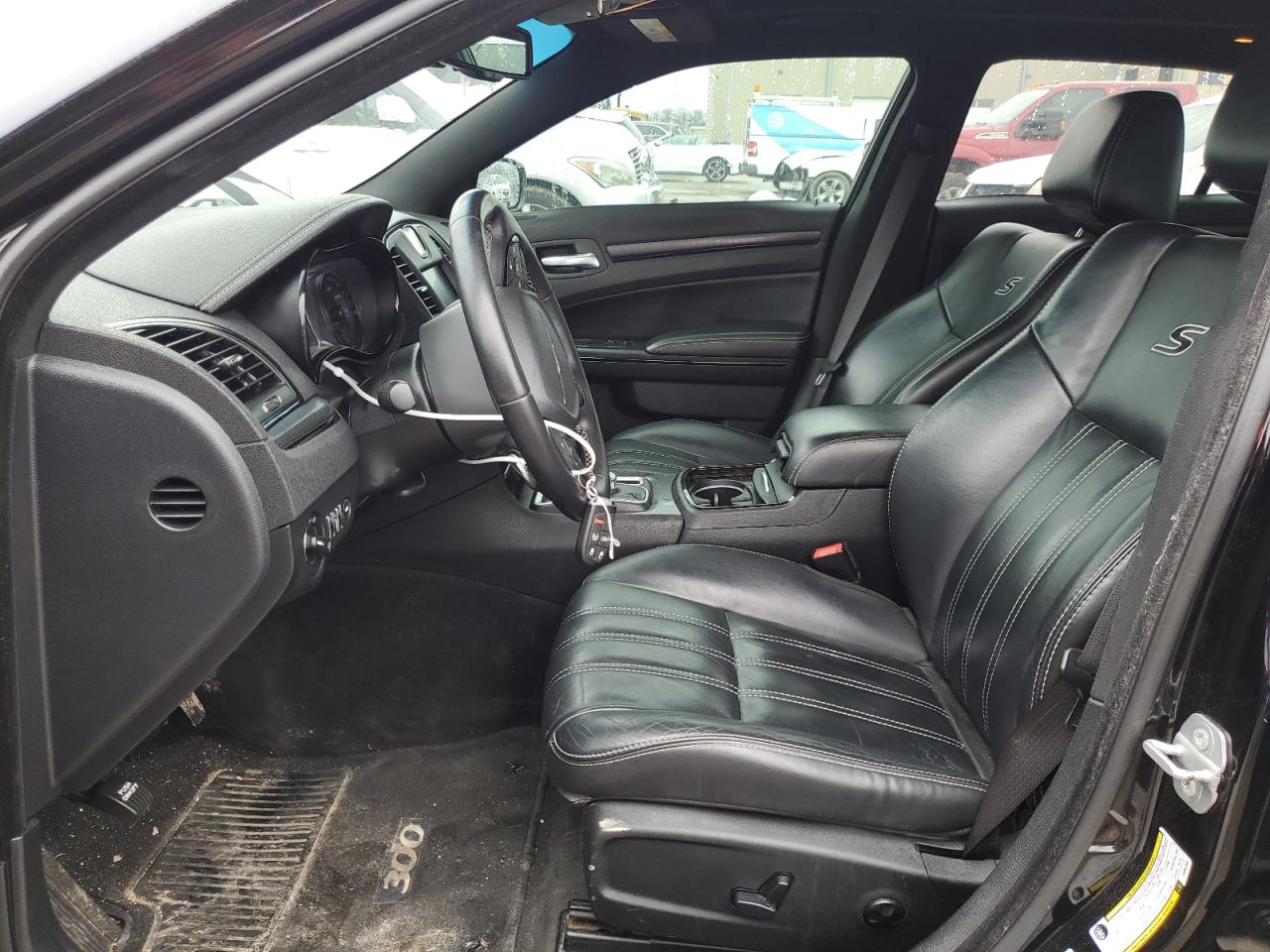 2015 Chrysler 300 - Image 7