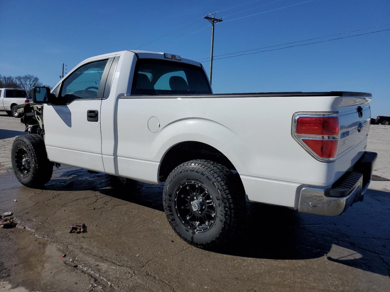 2014 Ford F-150 - Image 2
