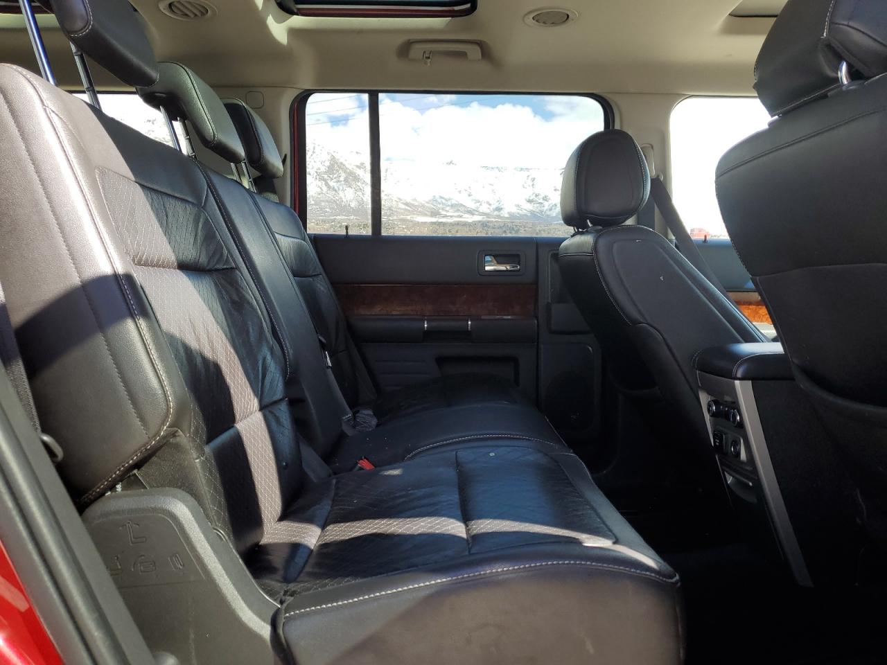 2011 Ford Flex - Image 10