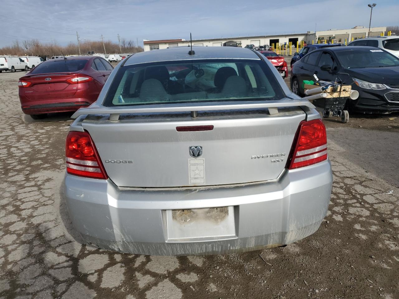 2009 Dodge Avenger - Image 6