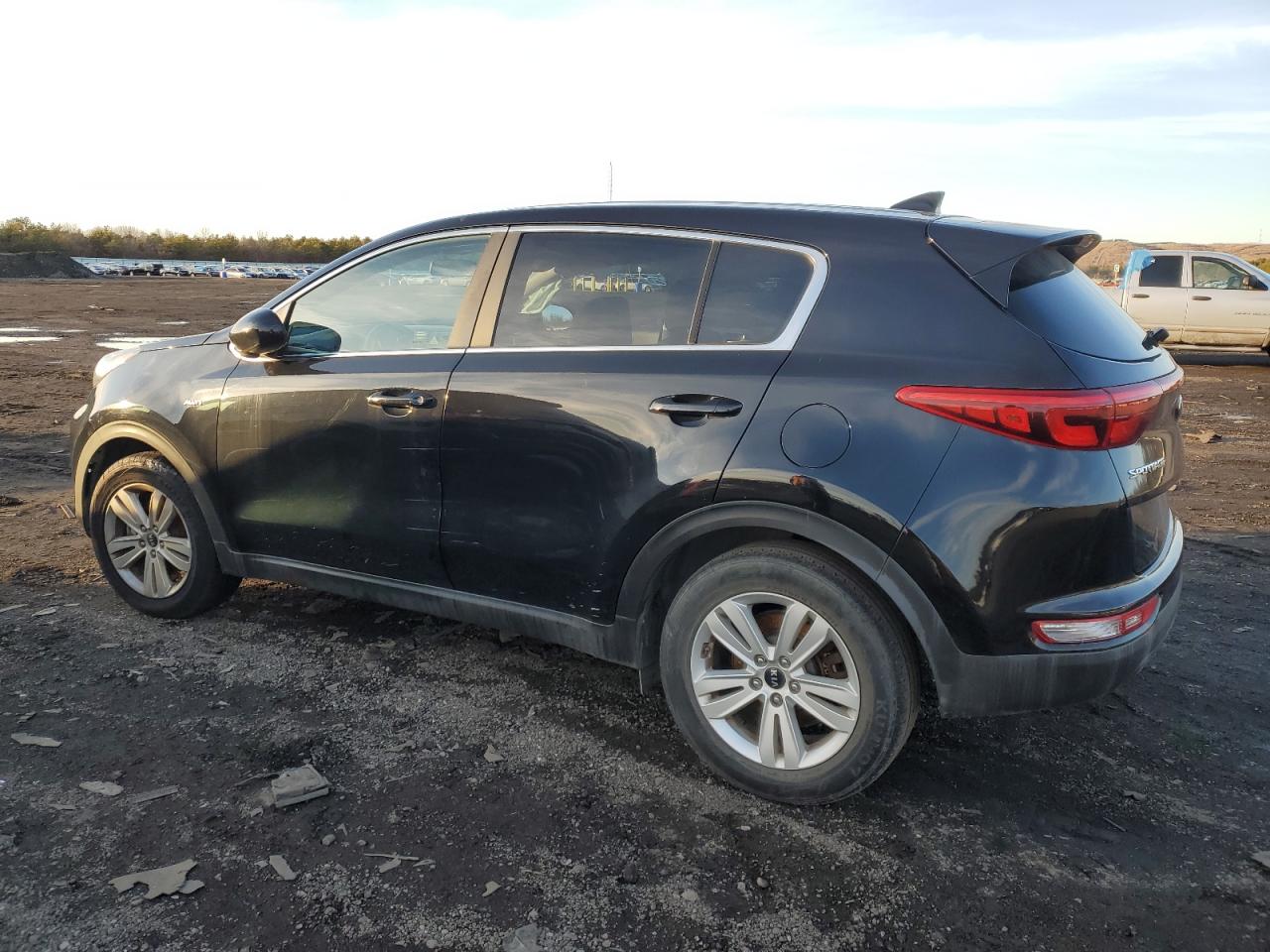 2018 Kia Sportage - Image 2