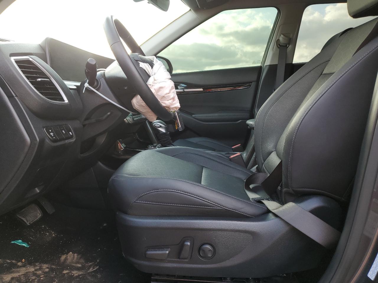 2024 Kia Seltos - Image 7