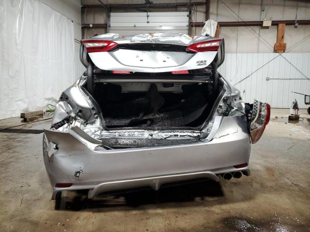  TOYOTA CAMRY 2020 Srebrny
