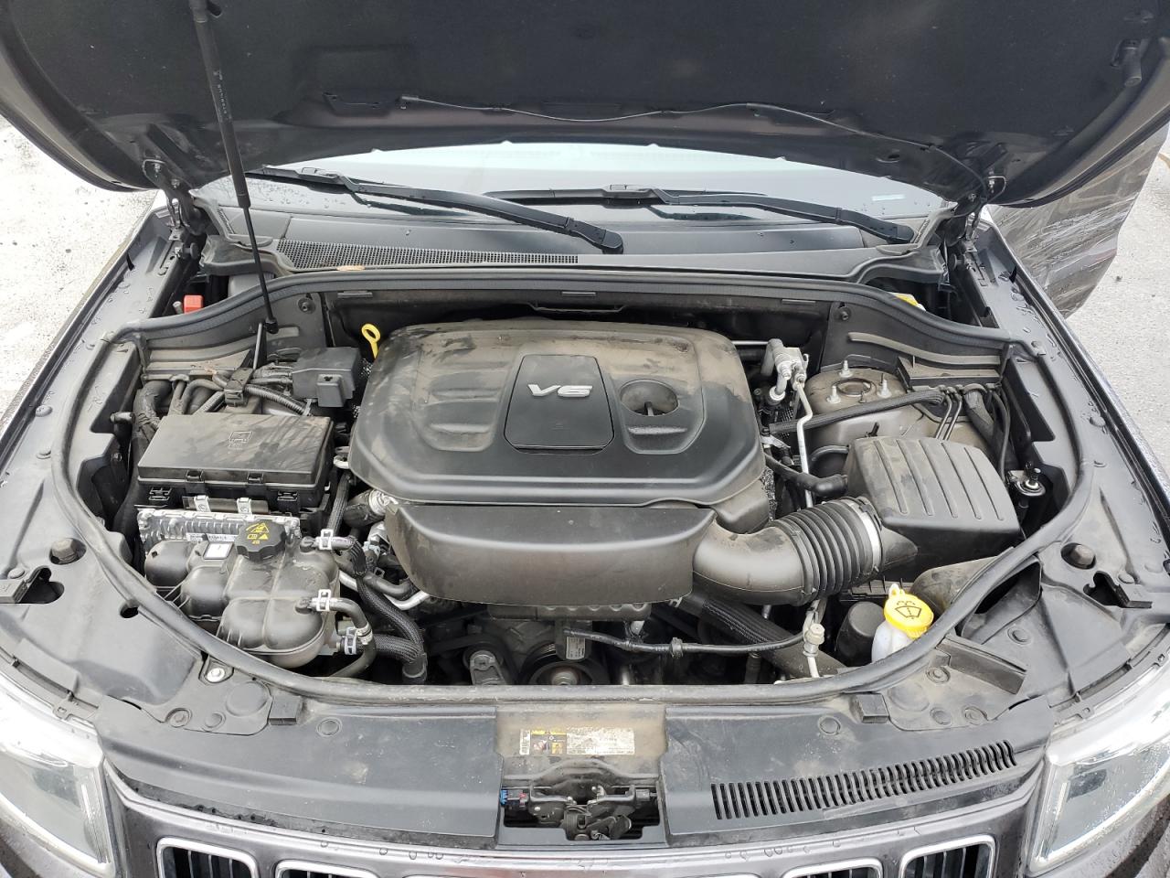2016 Jeep Grand Cherokee - Image 13
